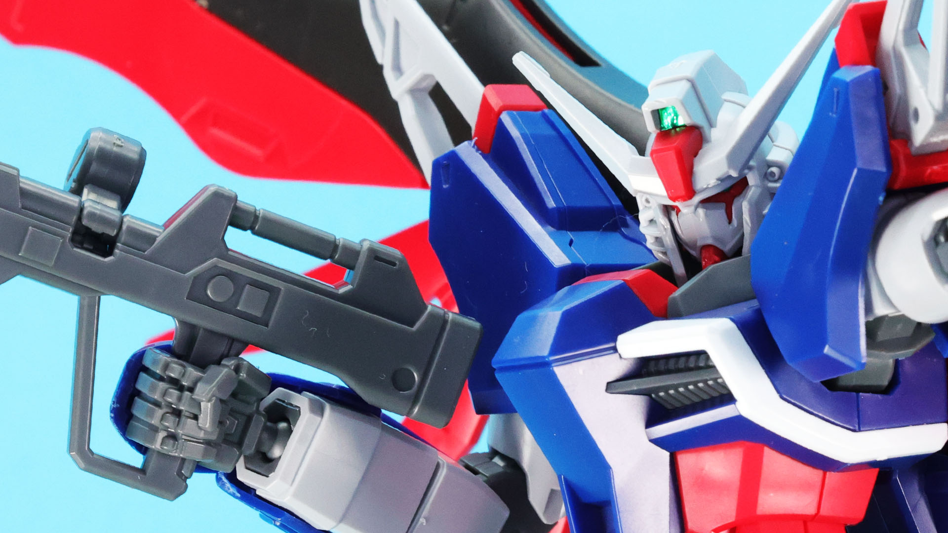 SpecIIとなってカラーリングが変わったデスティニーガンダム