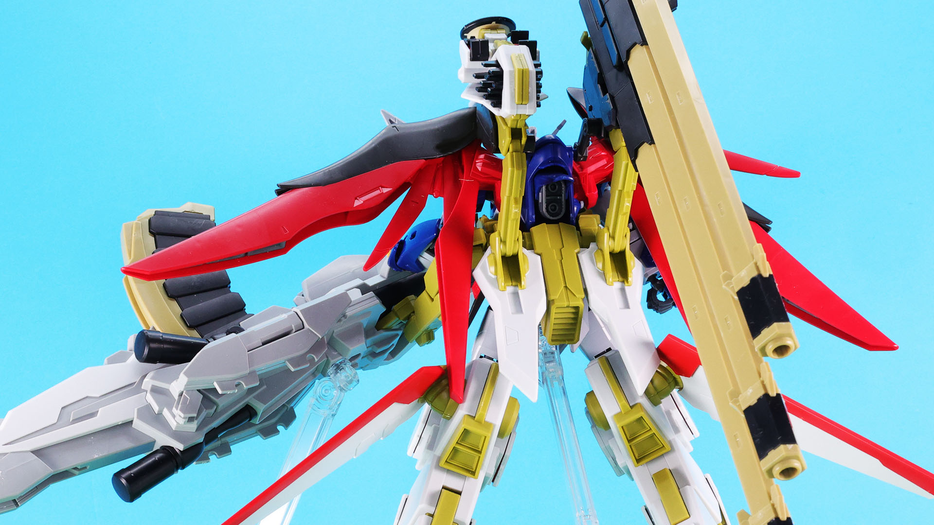 腰部増加装甲アームによるユニットの保持機構