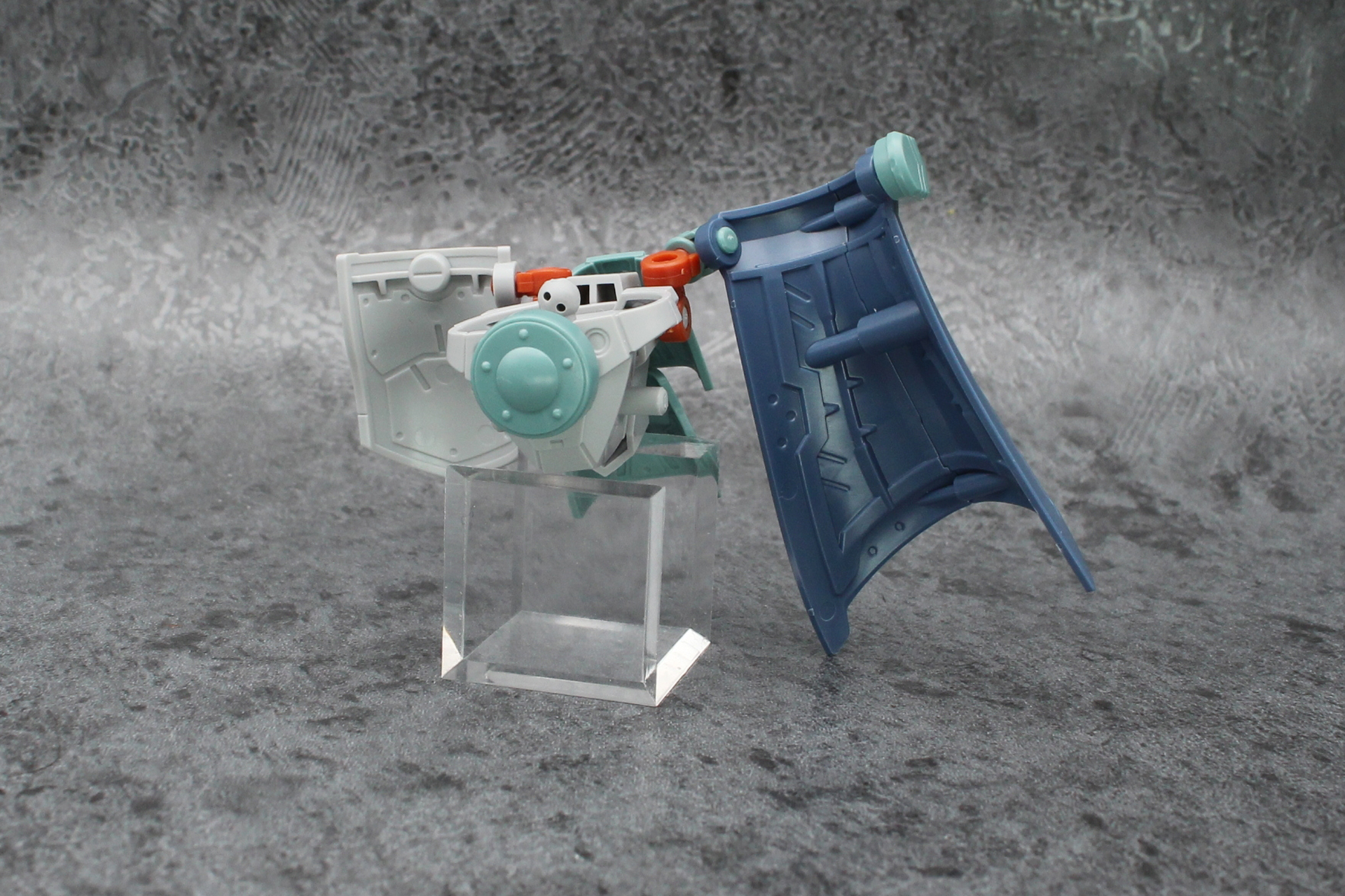 腰の前側にバックルを取り付ける