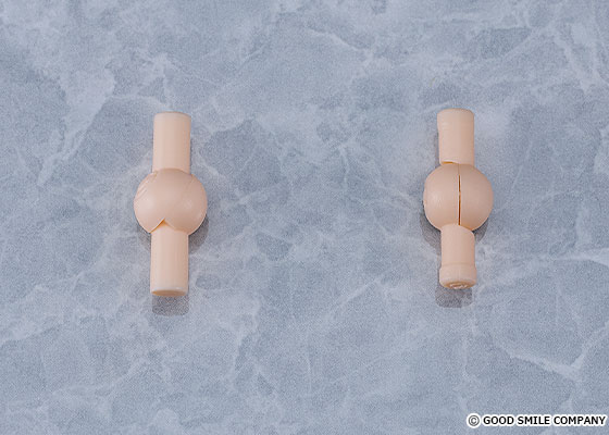 左：リニューアル後、右：リニューアル前