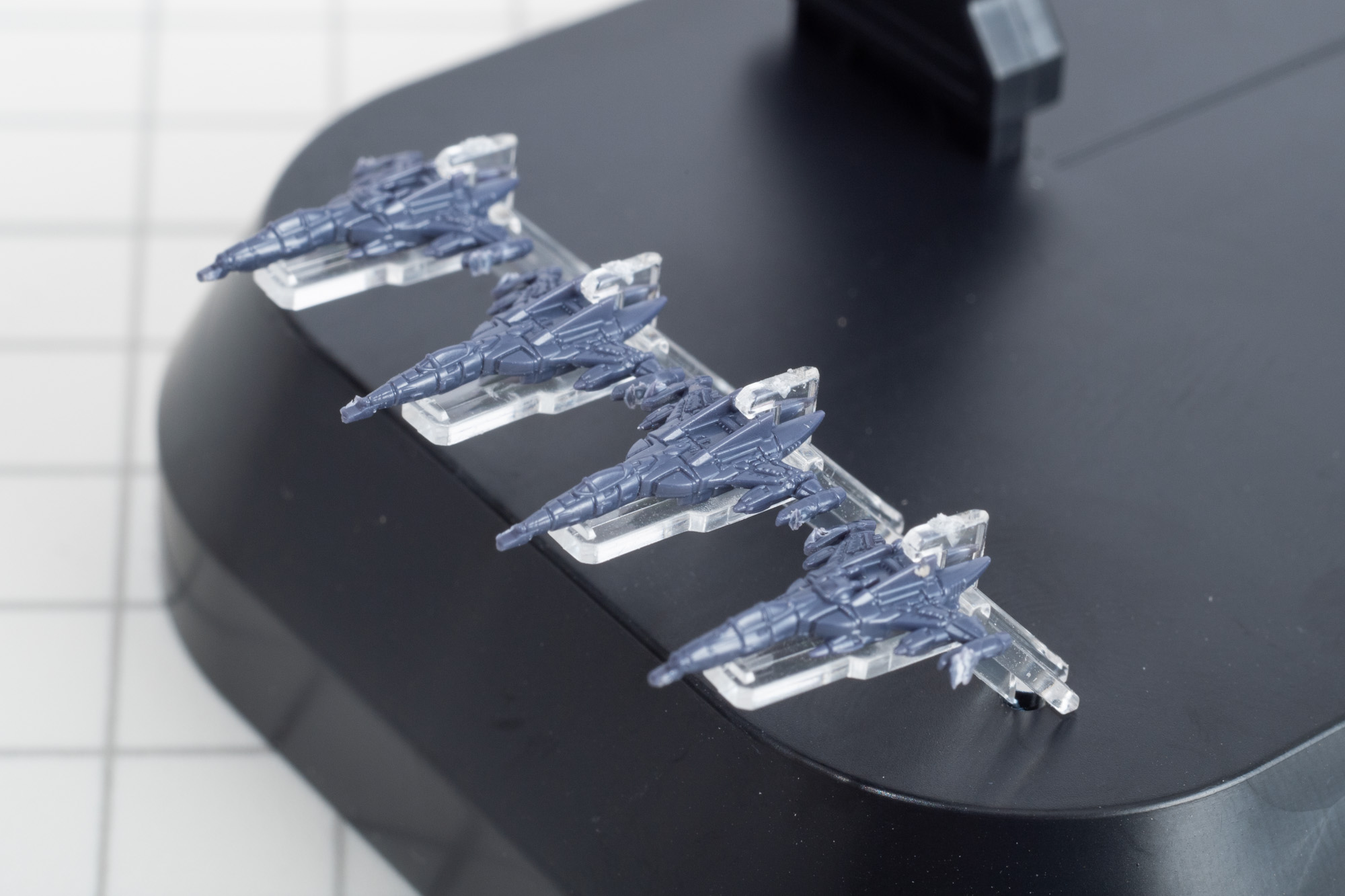 コスモタイガーIIの単座と三座の２種類が付属。しっかり作りが分けられている。