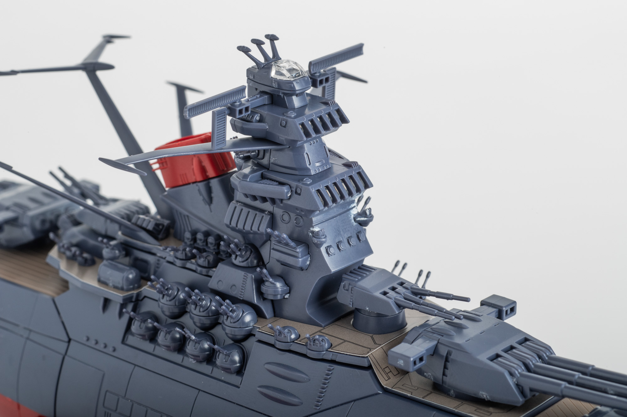 まずは一番大変だった艦橋部。思わず見惚れてしまうほどの出来である。