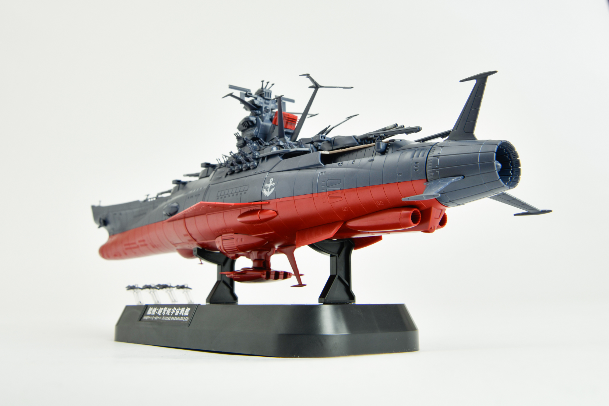 後方からのアオリアングルもかっこいい。