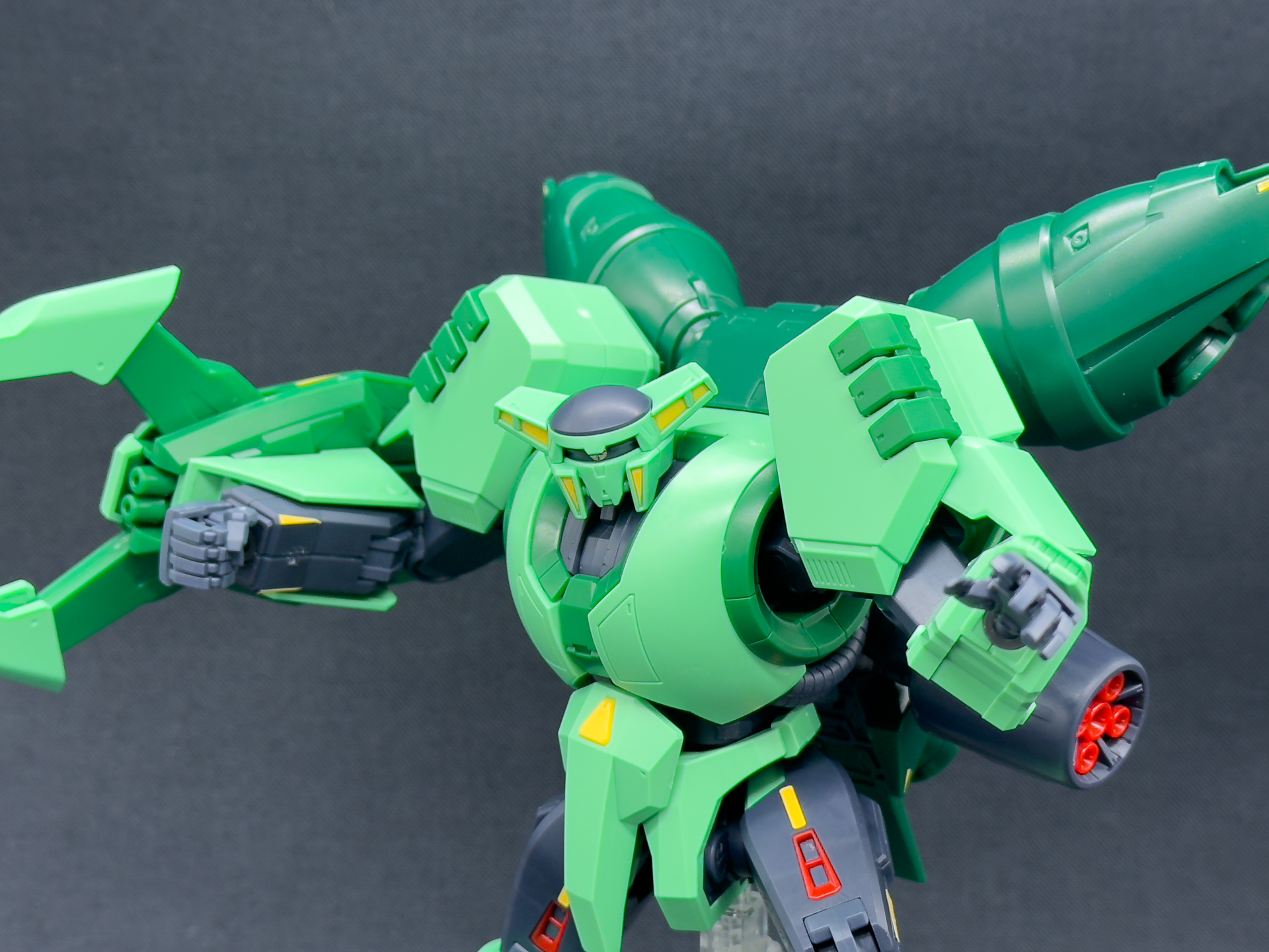 今回紹介する「HG 1/144 ボリノーク･サマーン」。