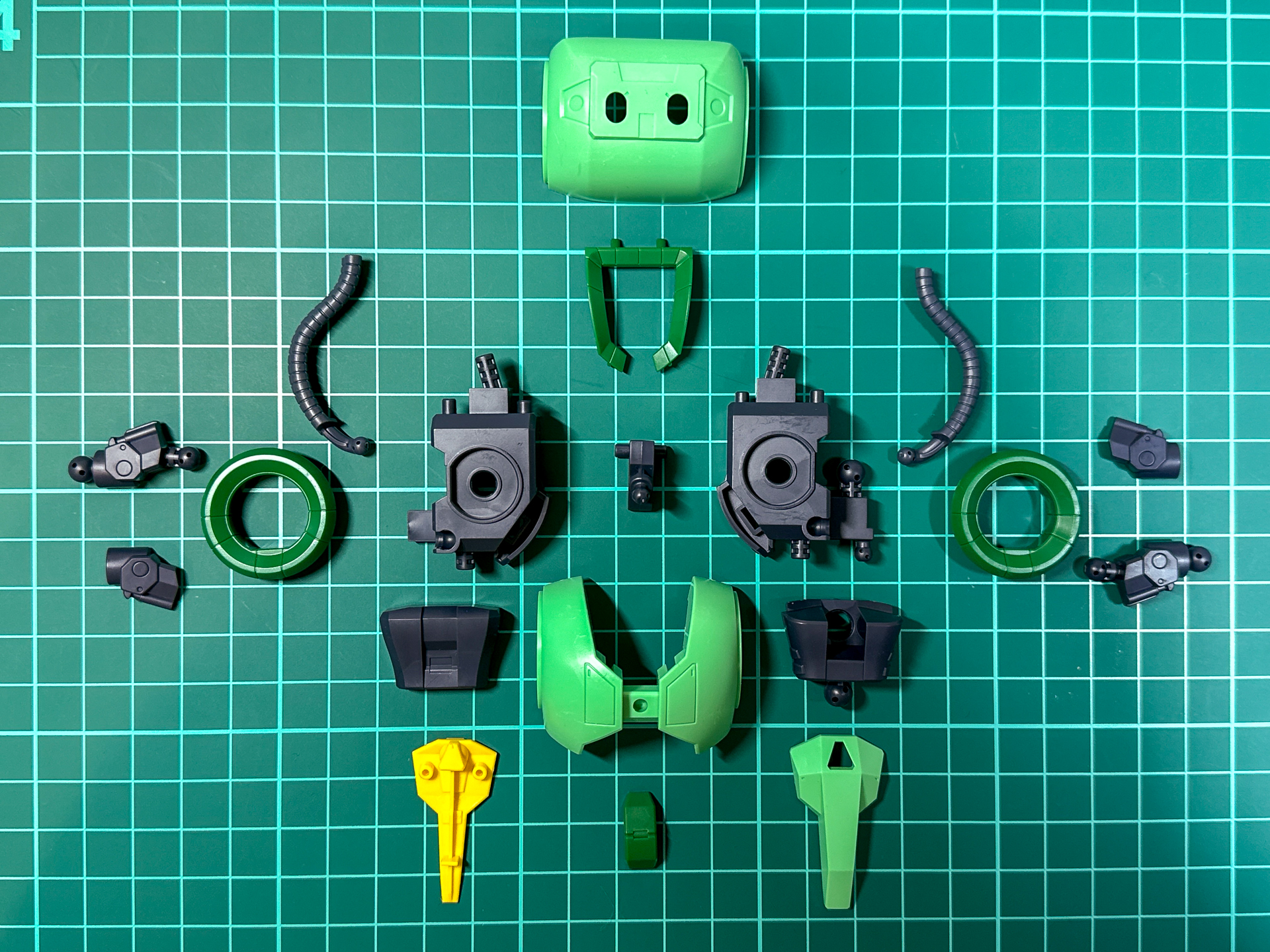 胴体部は全19パーツにて構成されています。