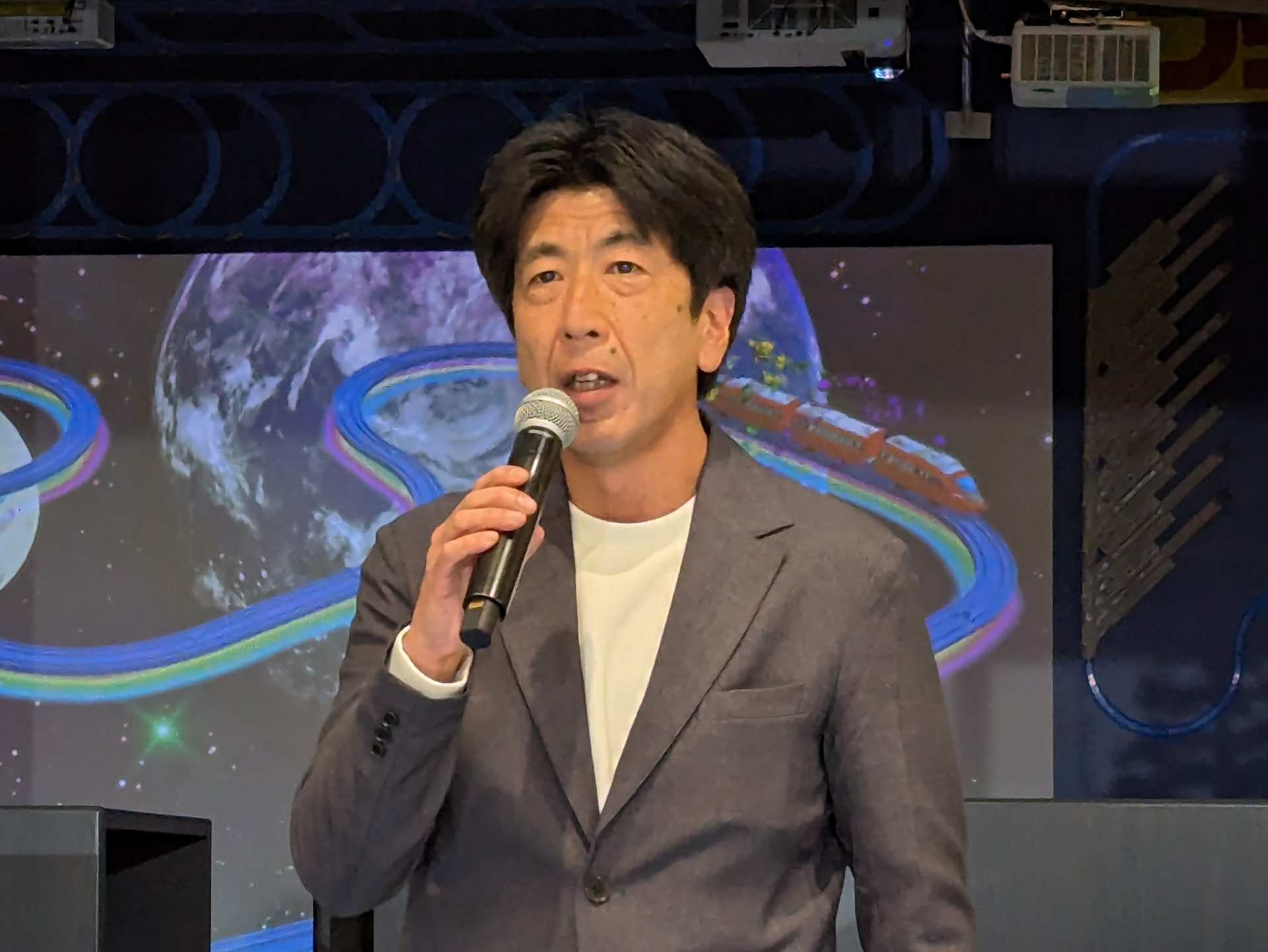 イトーヨーカ堂 スクール＆ホビー部 総括マネージャー、山幡耕司氏