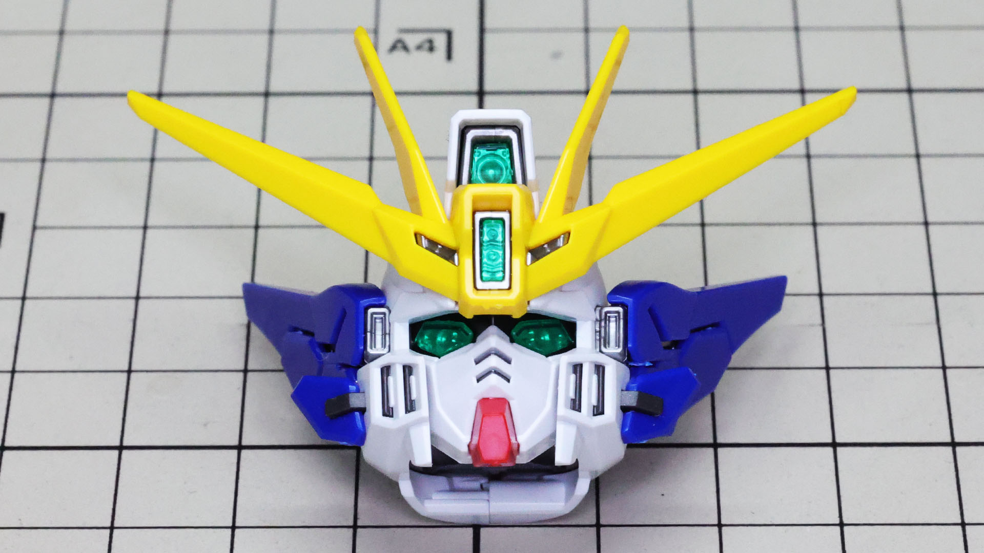 かっこいいウイングガンダムゼロ EWの頭部が出来上がりました