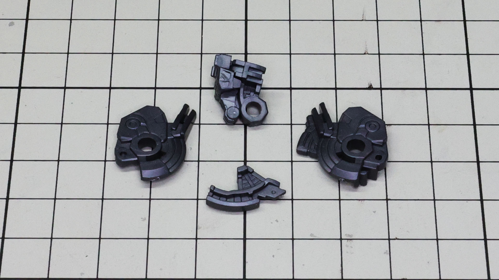 膝関節のメカフレームには連動可動するための構造が盛り込まれています