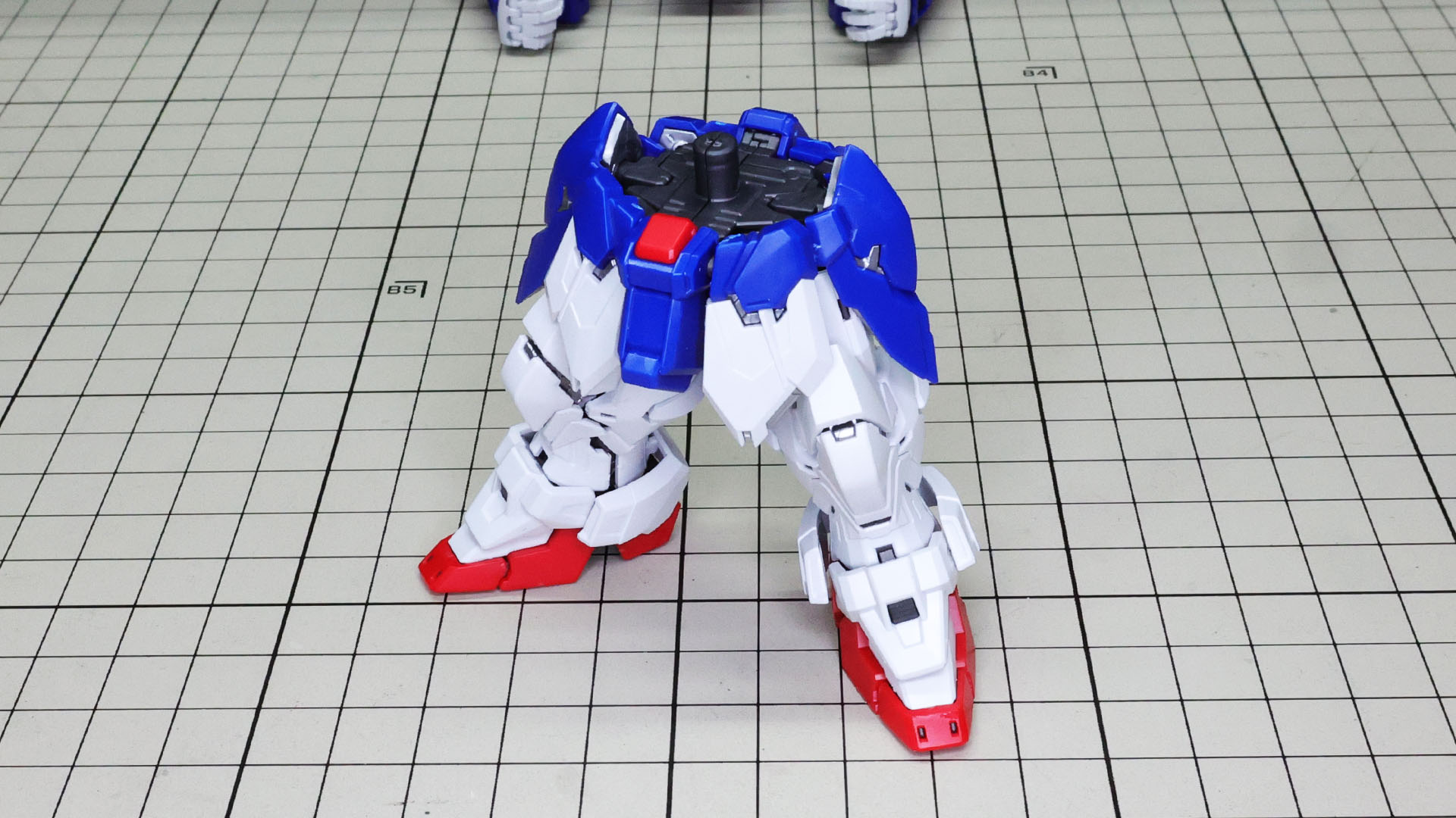 かわいくもディテールみちみちの下半身となりました