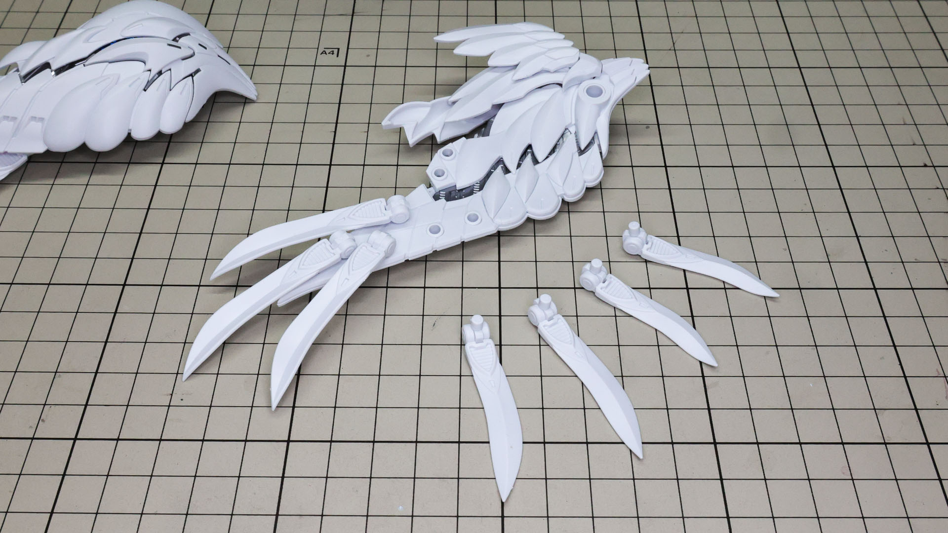 大を組み付けます