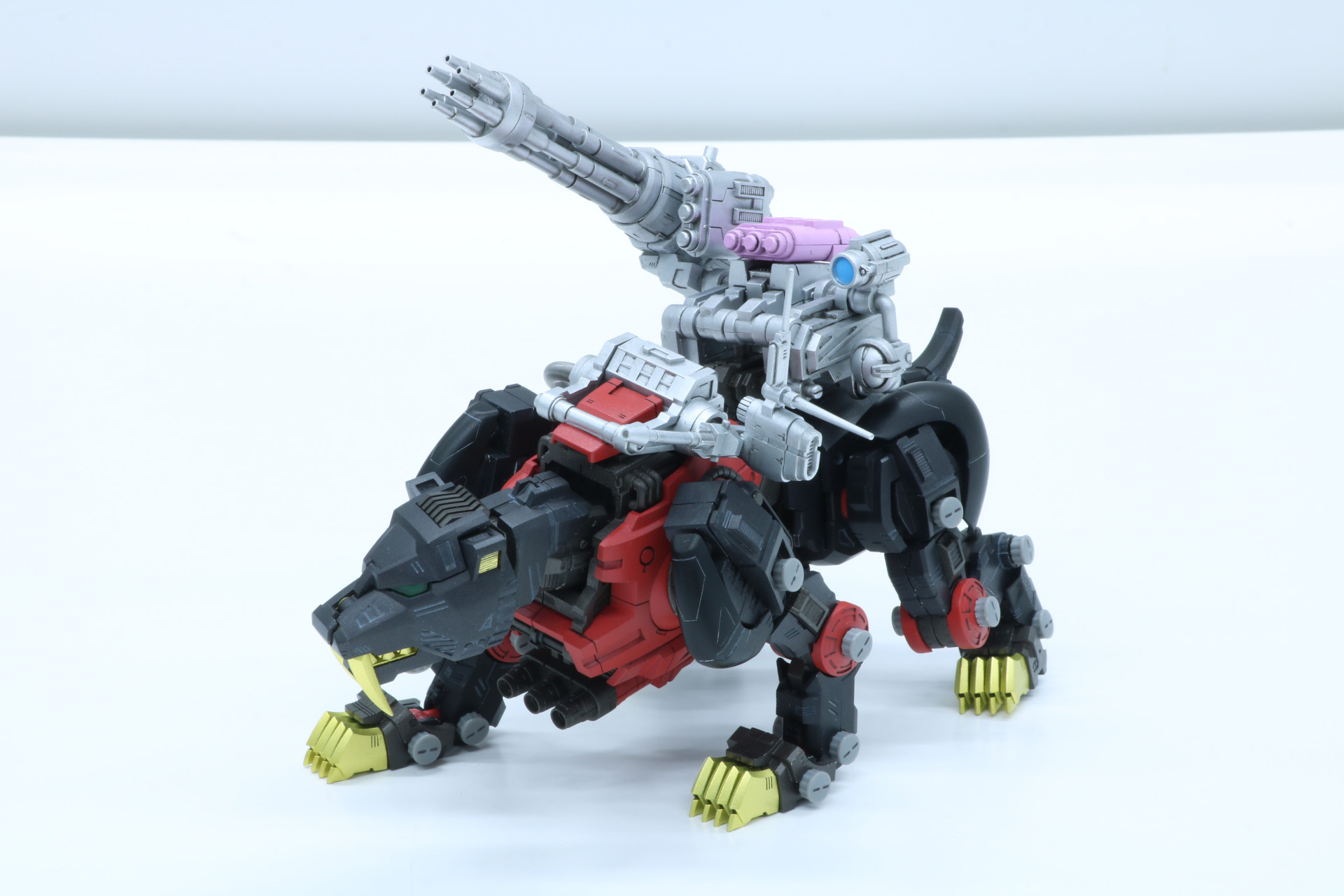 「RMZ-006 セイバータイガー シュバルツ スペシャル」