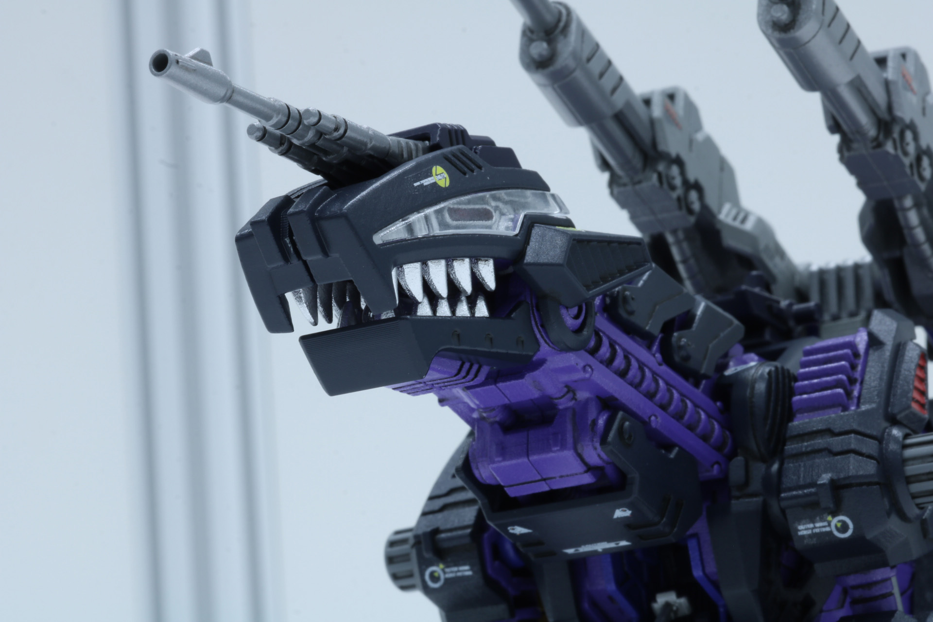 こだわりの頭部造形