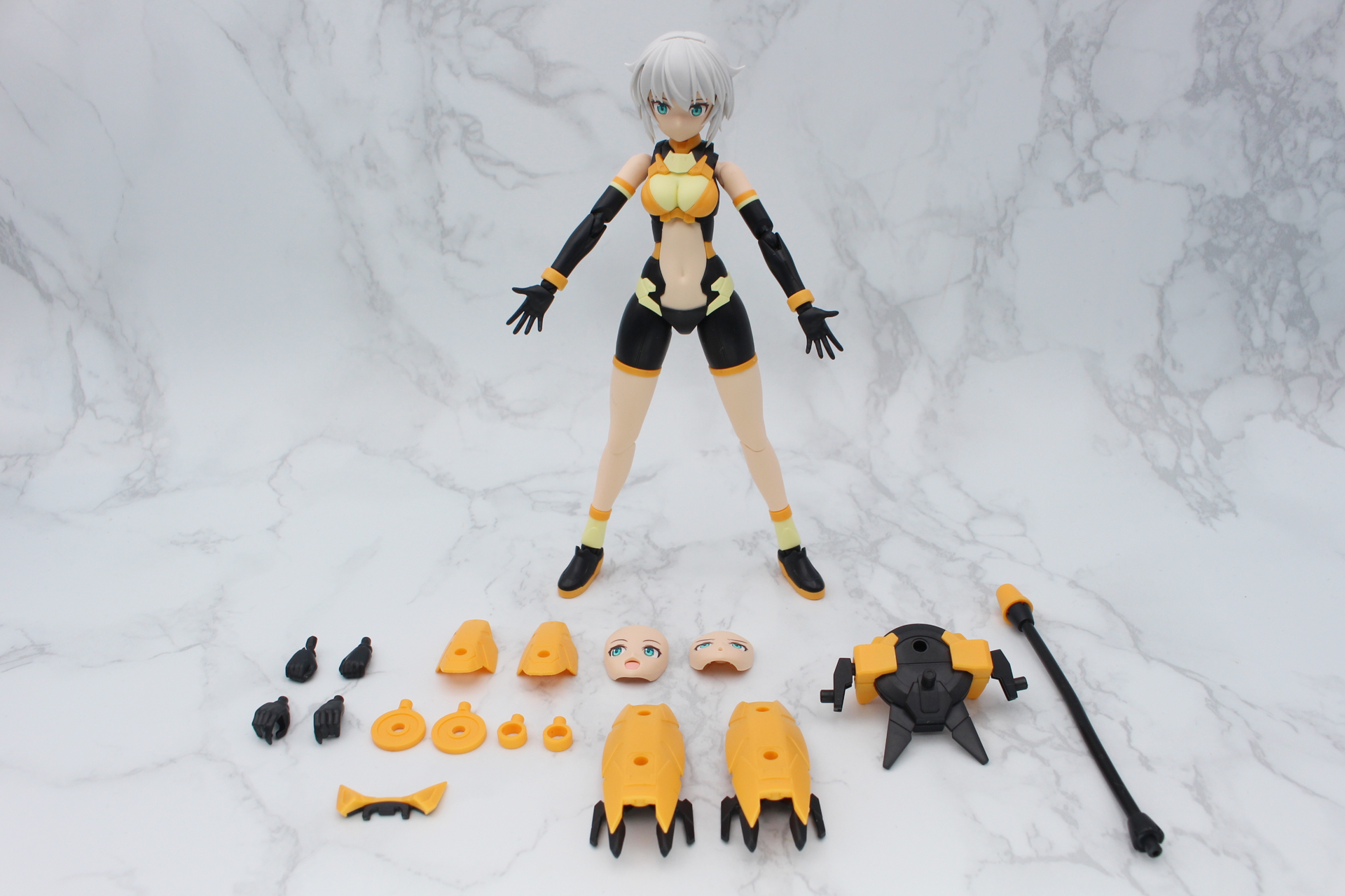 「30MS リシェッタ（フリージアウエア）［カラーA］」。11月30日発売。価格は2,750円