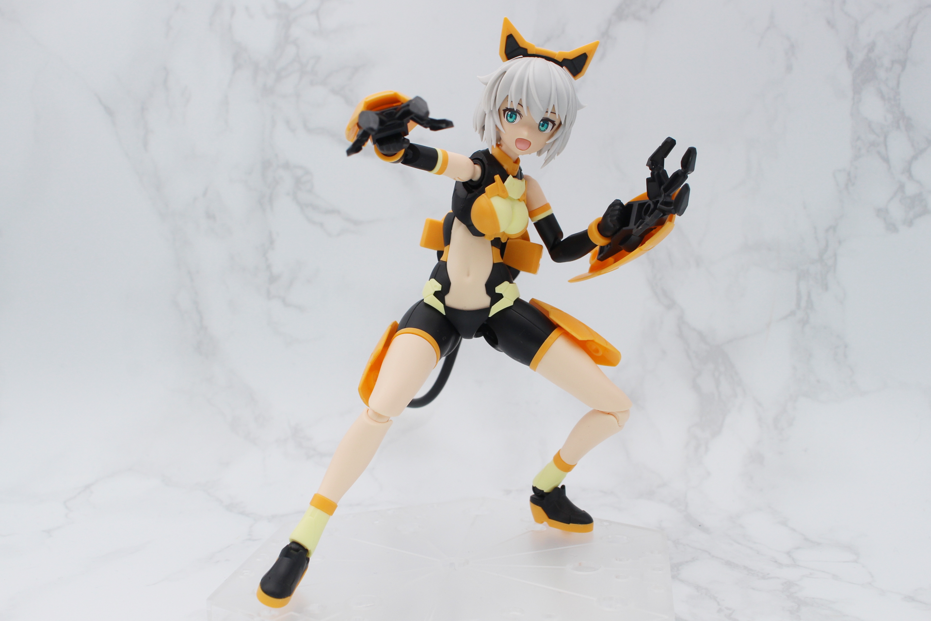 クローを活かしたポージングを楽しもう