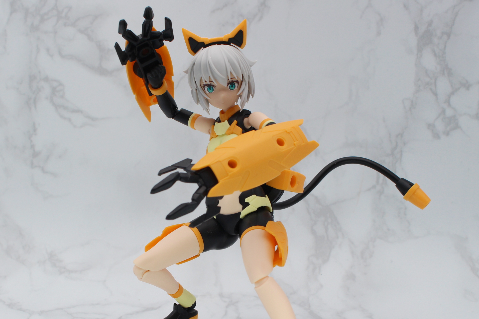 クローを活かしたポージングを楽しもう