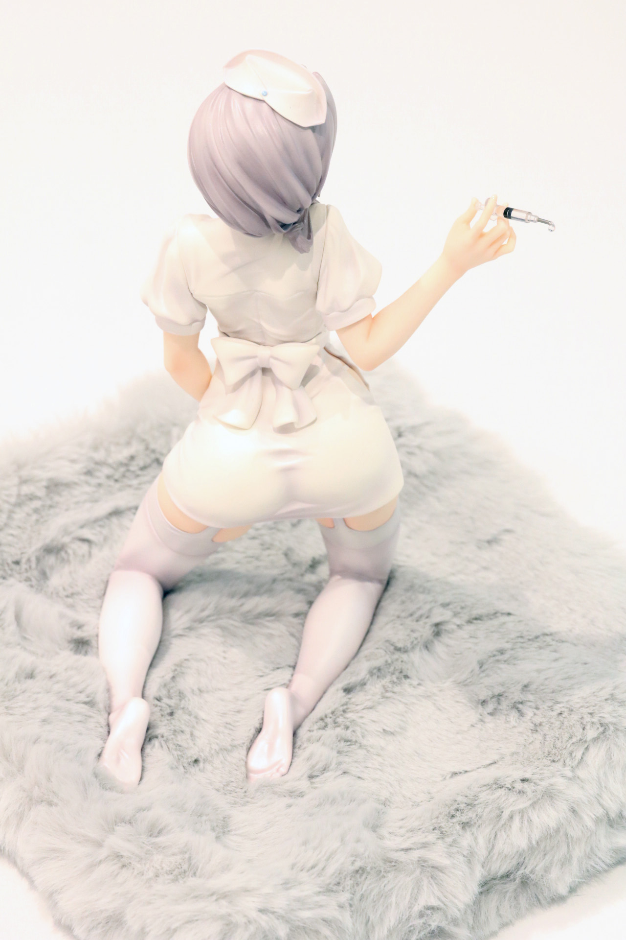 グラマラスな細い腰に大きめのお尻造形