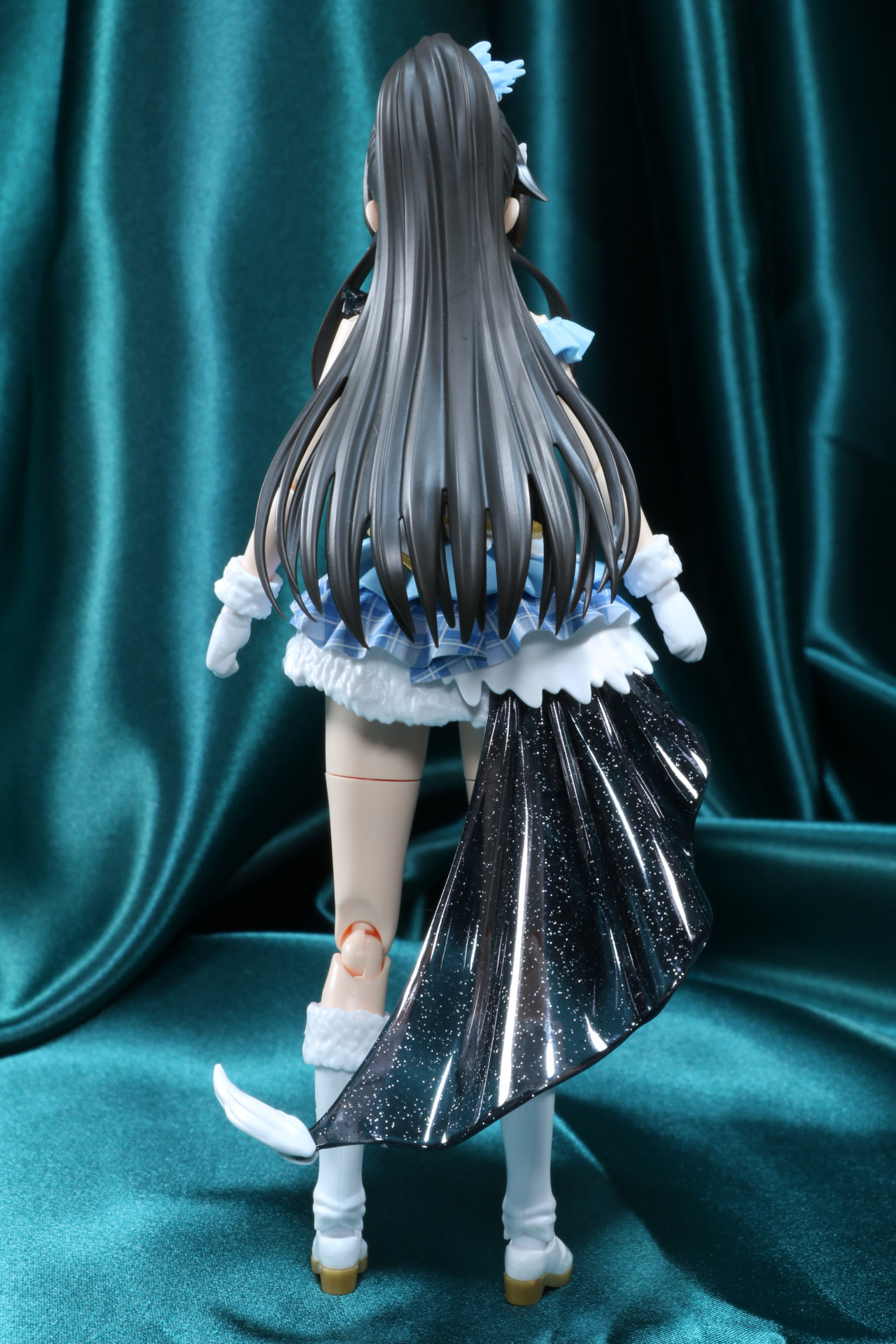 繊細な前髪の流れもしっかり表現