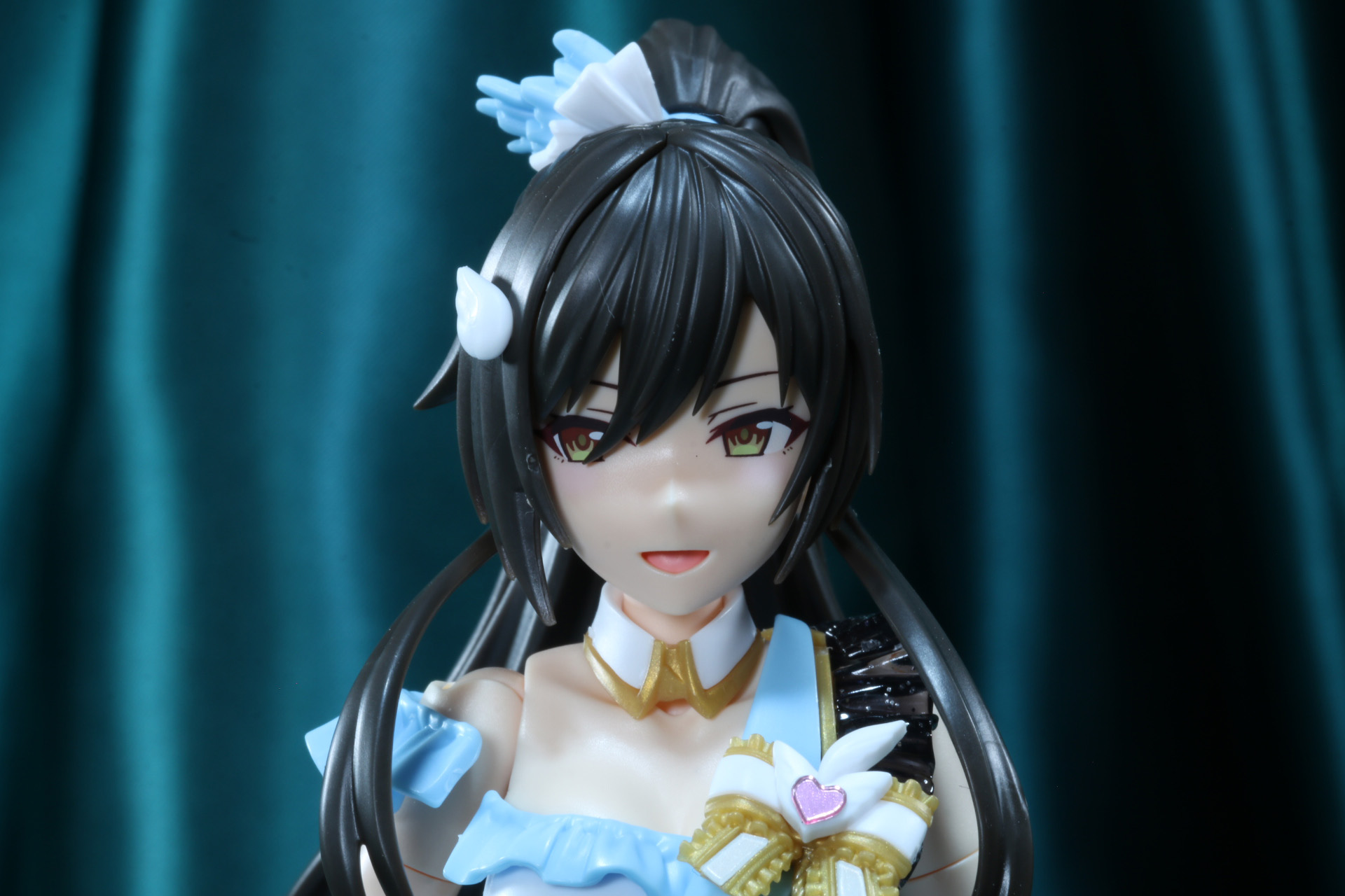 繊細な前髪の流れもしっかり表現