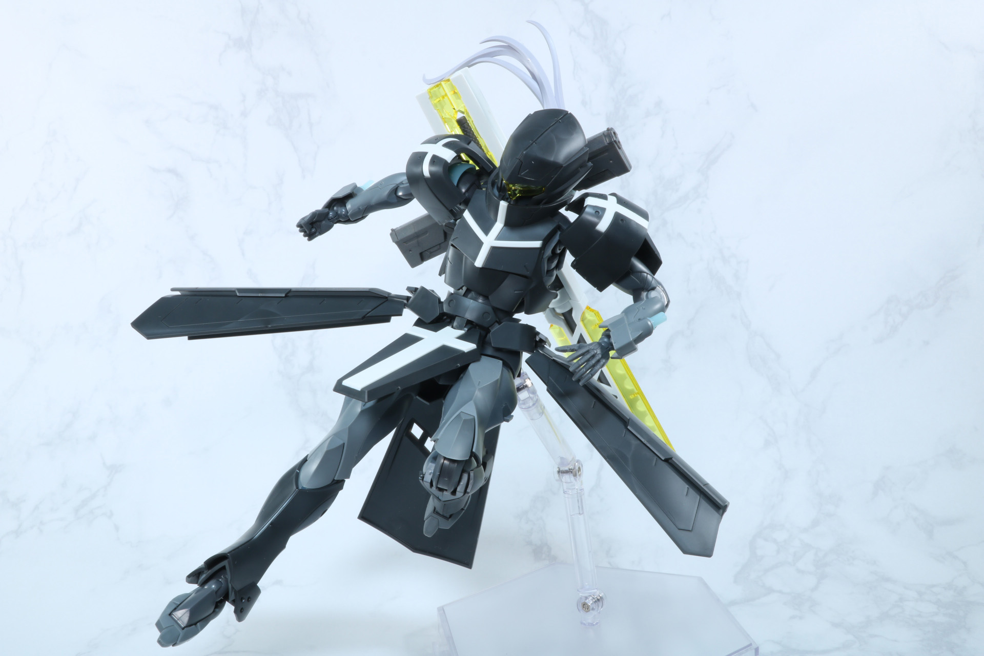 「グレイヴアームズ2」ランチャーモードを構えたポーズ