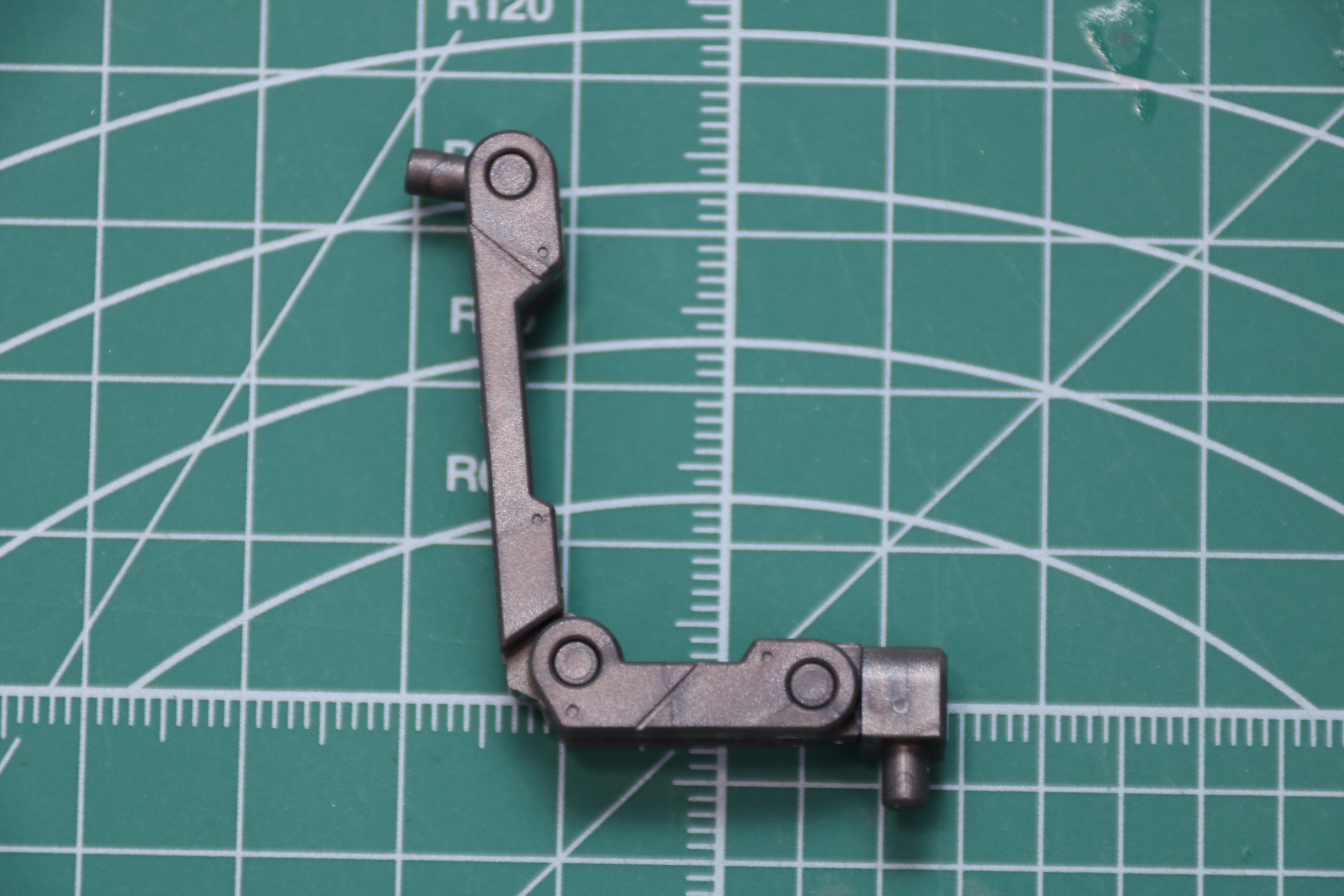 背部ジョイント組み立て