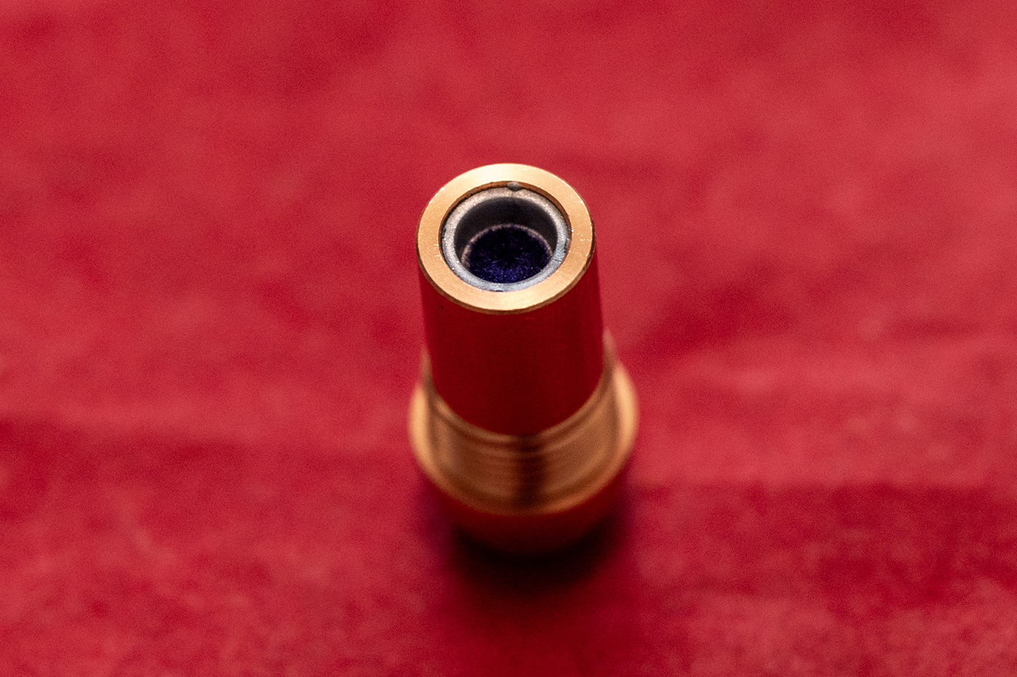 キャップ火薬をセットした状態。ここに、トップ（プラグB）をセットする