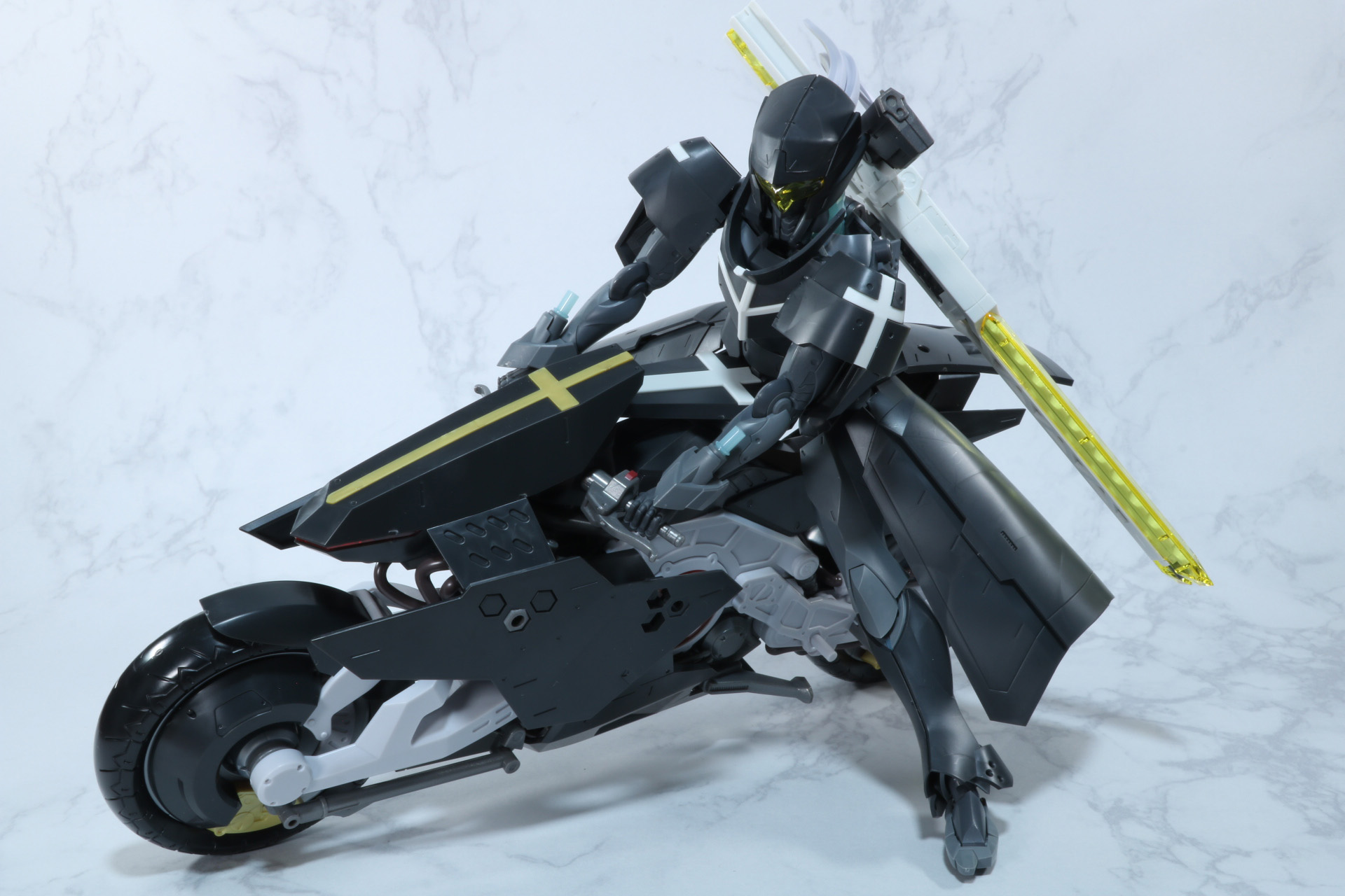 「ギリードゥ」を乗せた状態