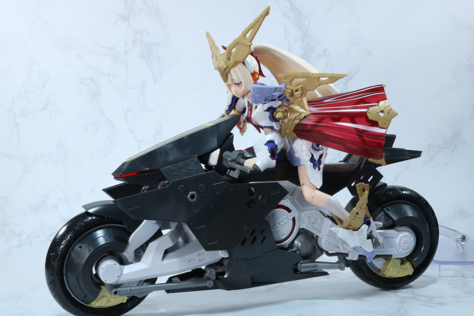 「BUSTER DOLL パラディン」を乗せた状態