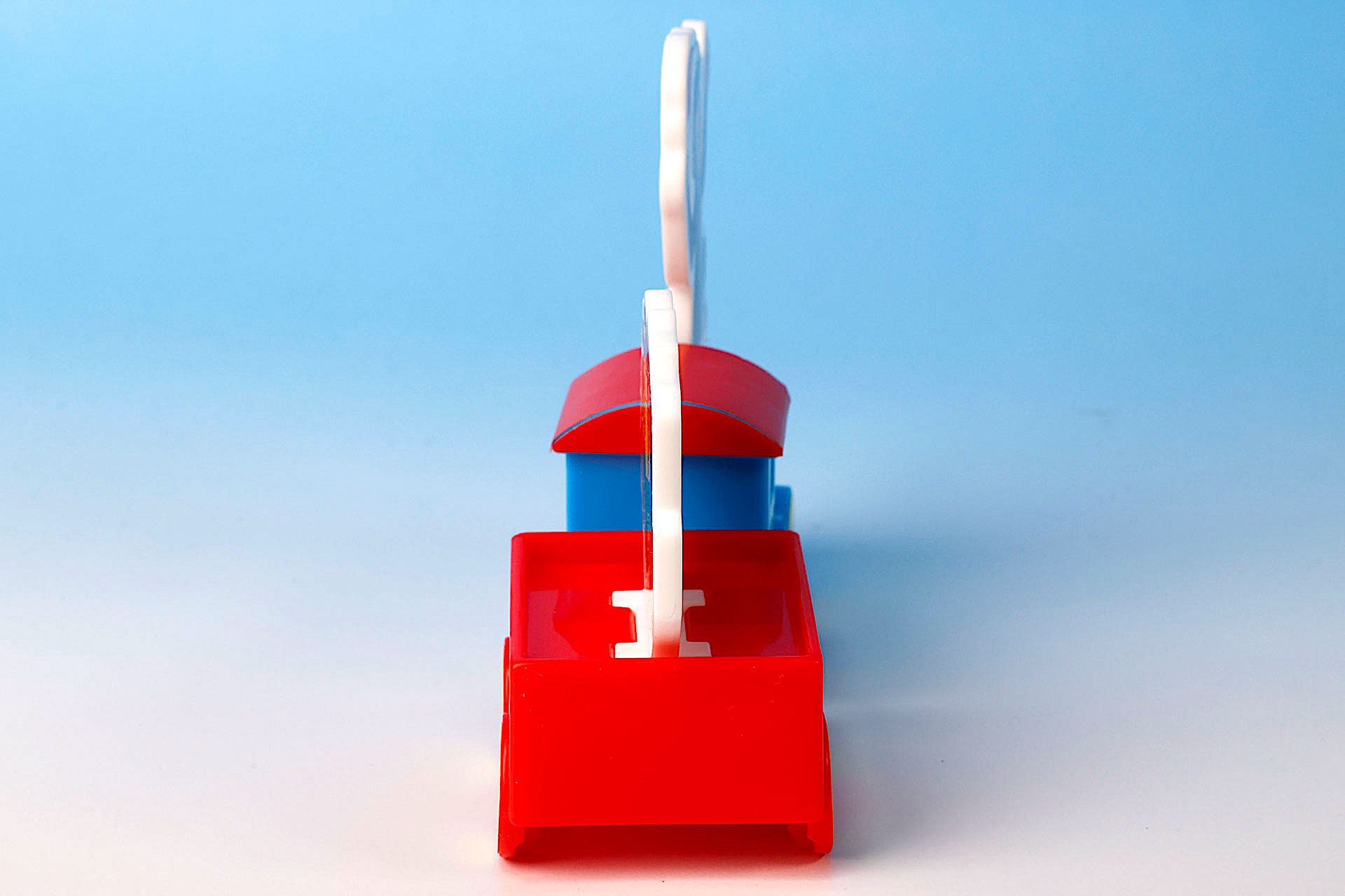 背面側から見るとすっきりしている