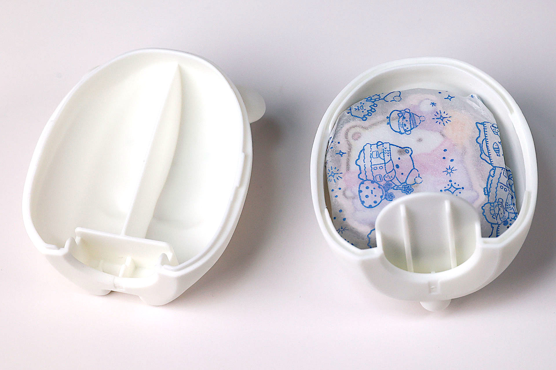 しろくまのケースを開けたところ