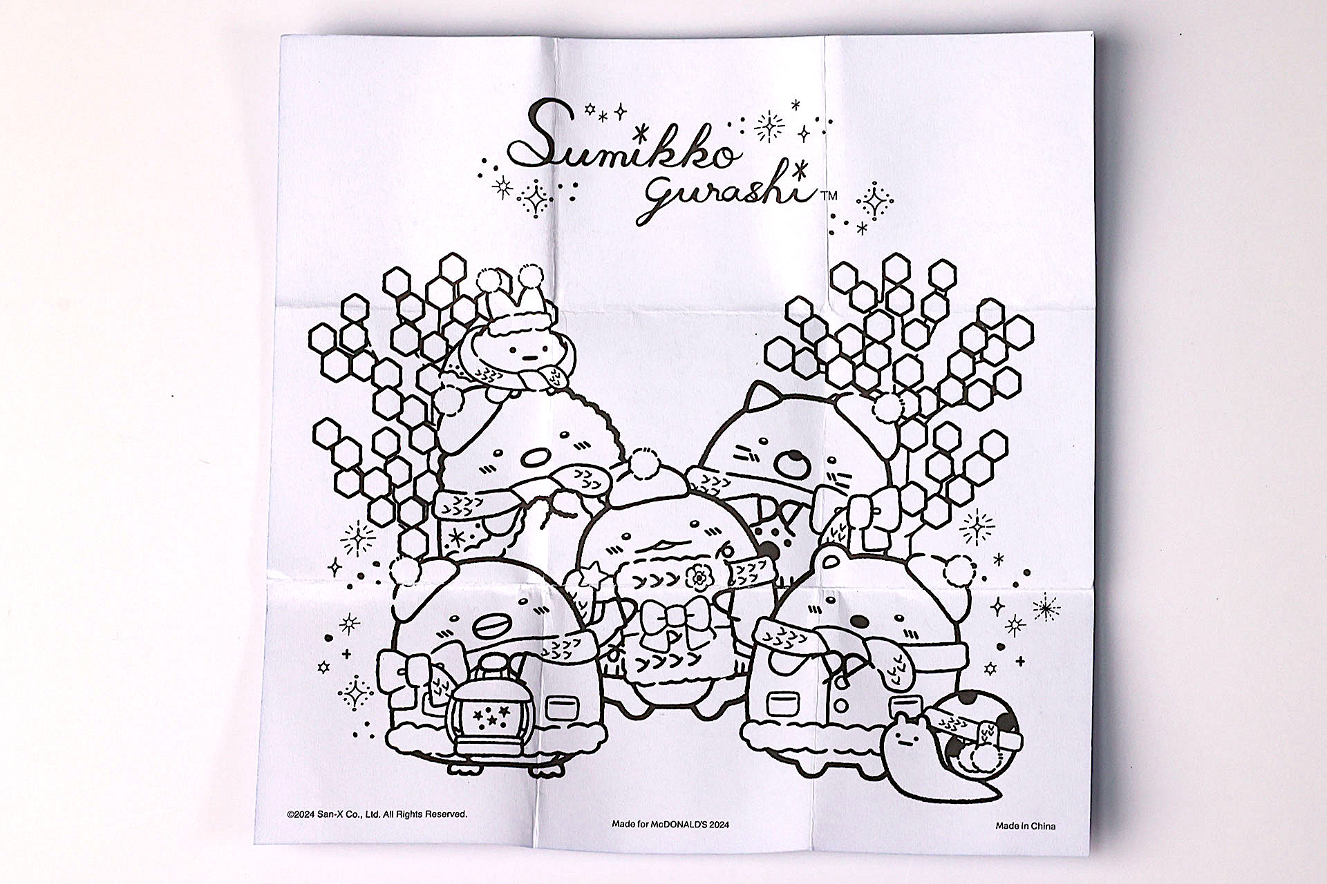 マス目シートの裏面は塗り絵としても楽しめるようになっている