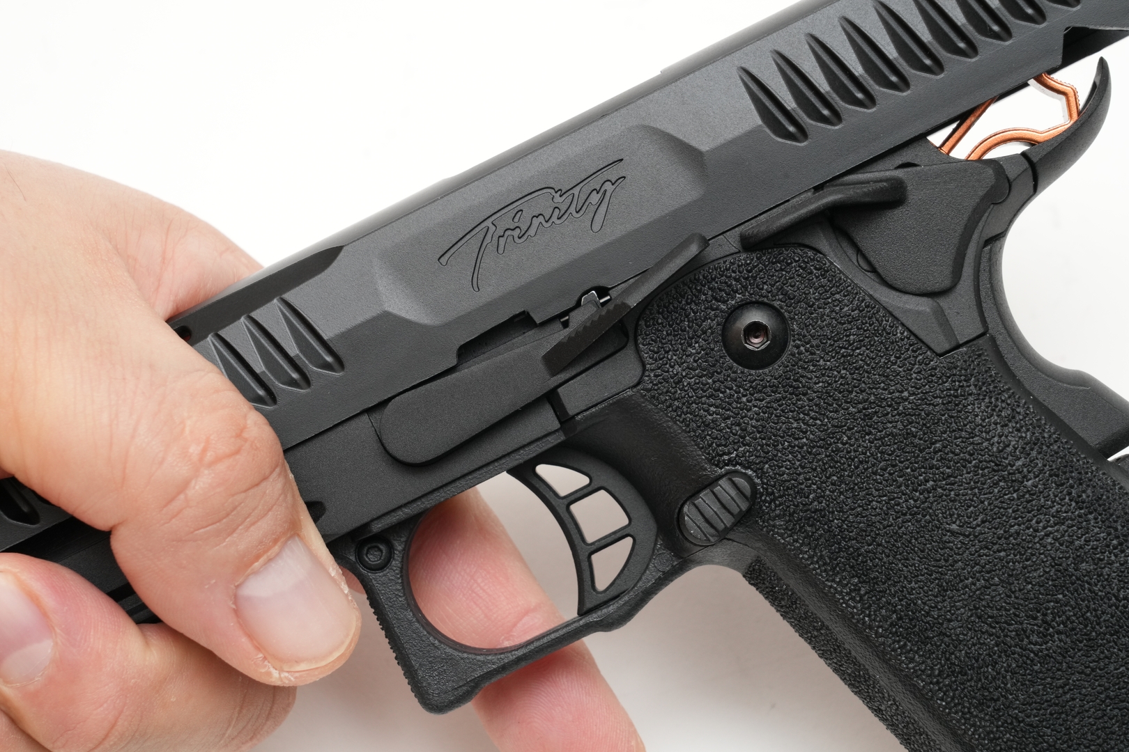 スライドストップノッチとスライドストップの突起を合わせるとスライドストップを引き抜ける