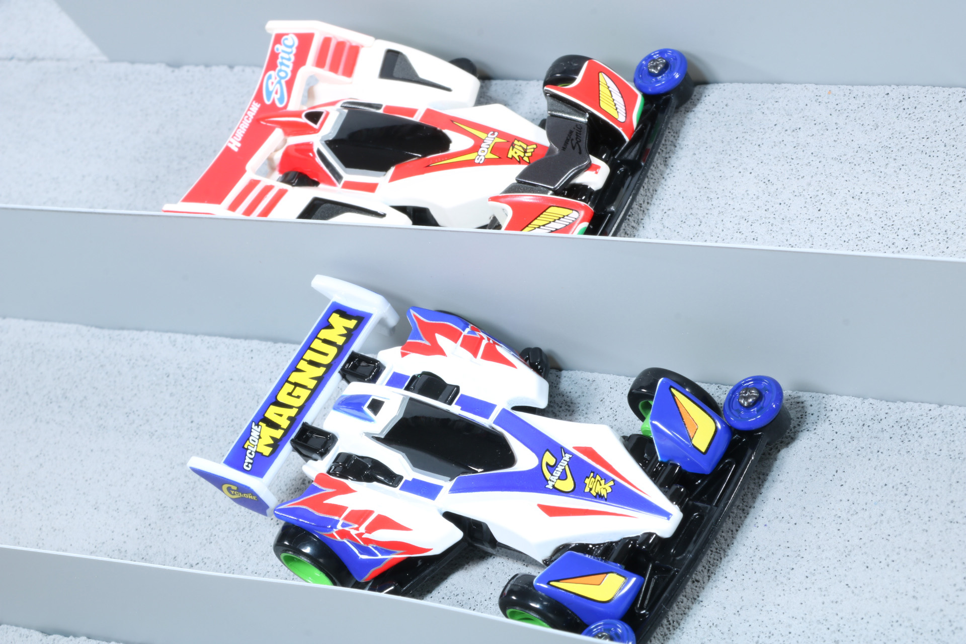 ストレートでは「サイクロンマグナム」が優勢