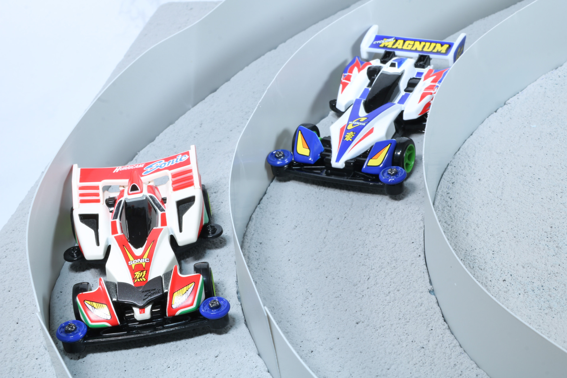 最終ストレートで最高速を出す「サイクロンマグナム」