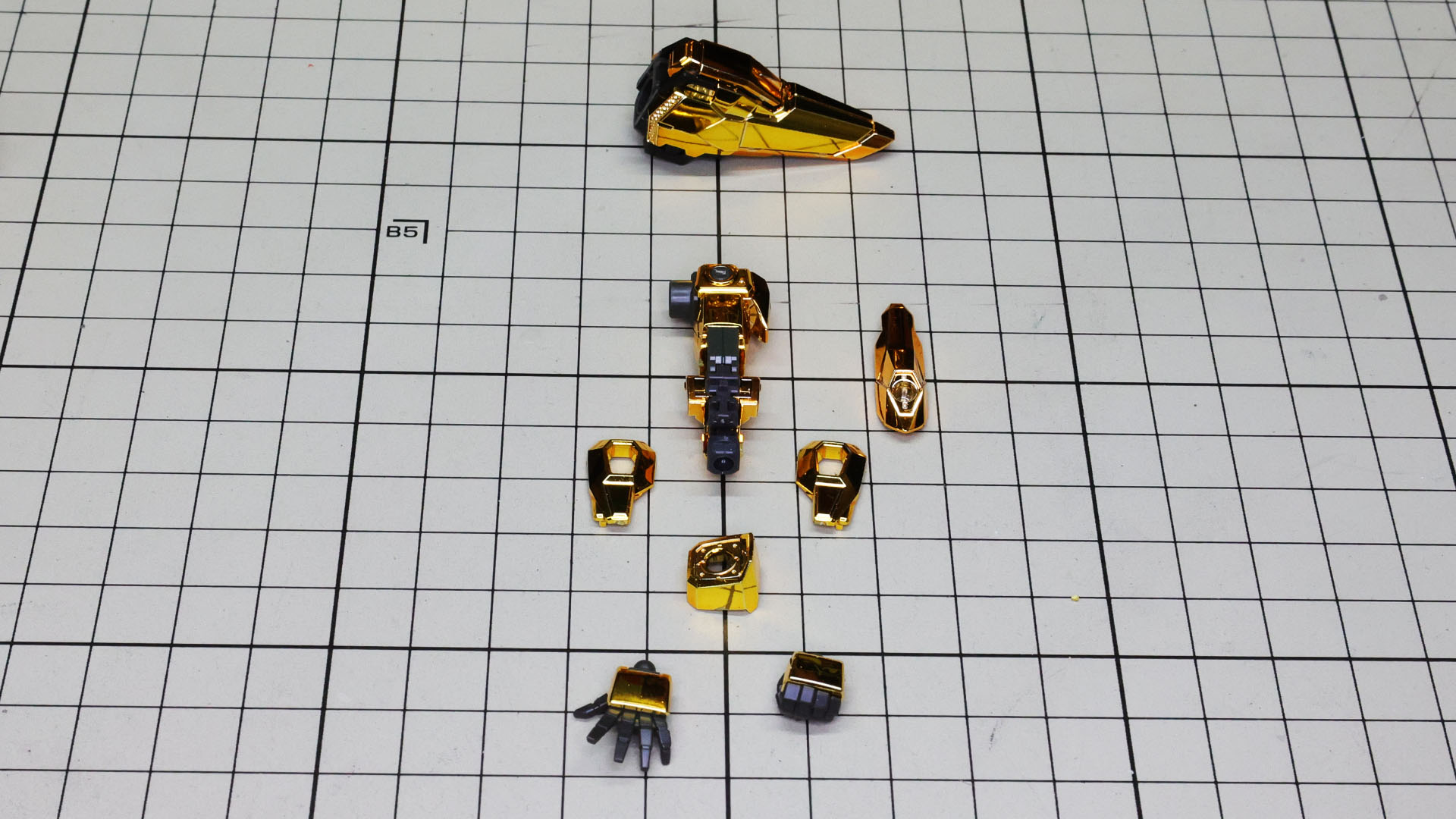 肘関節もグイっとまがりますね。これを組まずして実現するアドヴァンスドMSジョイントってやっぱりすごい！