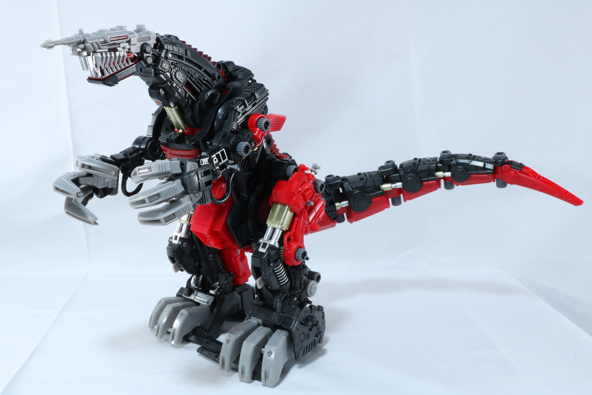 素体状態の「デスザウラー」