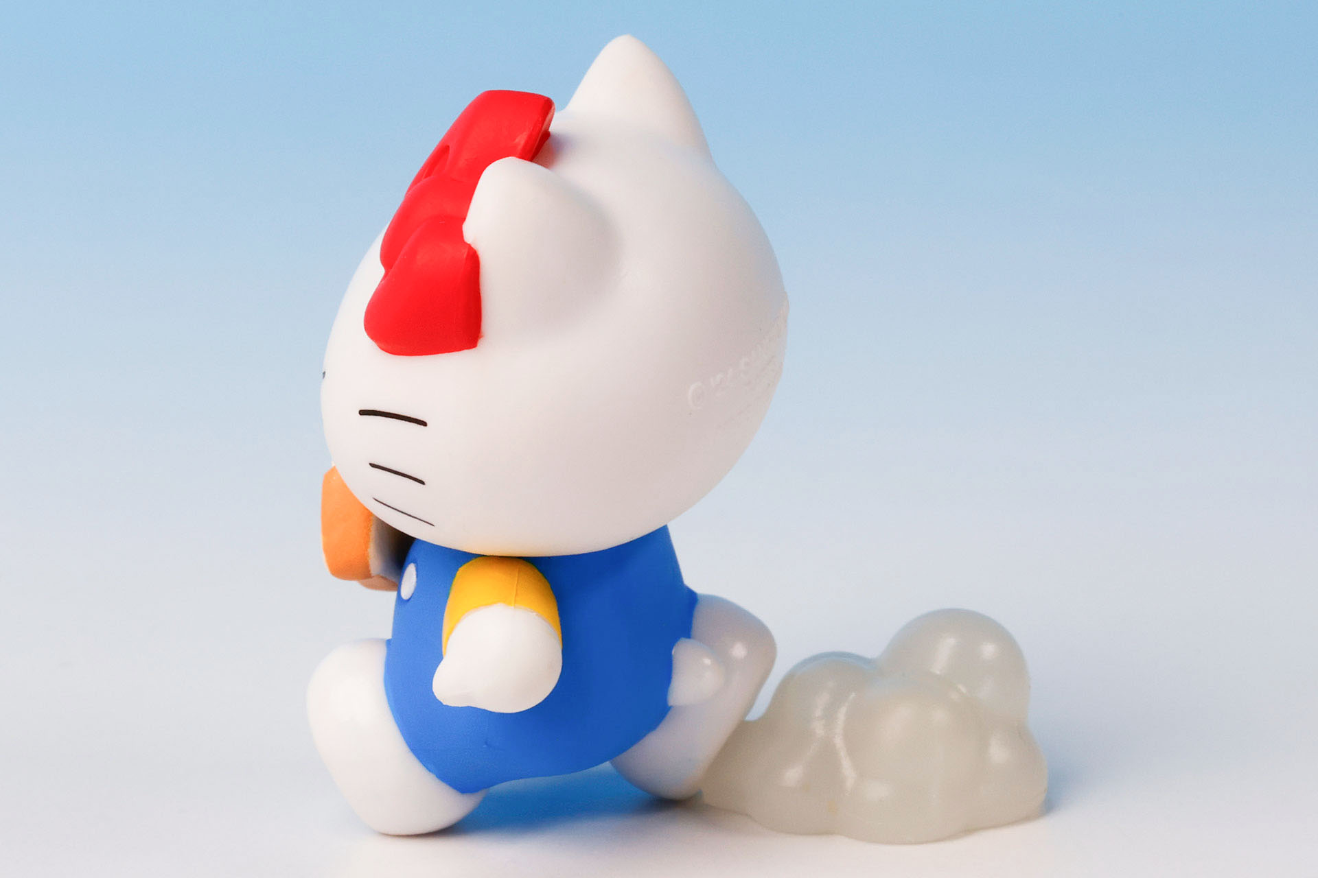 あまり見たことがないポーズだ