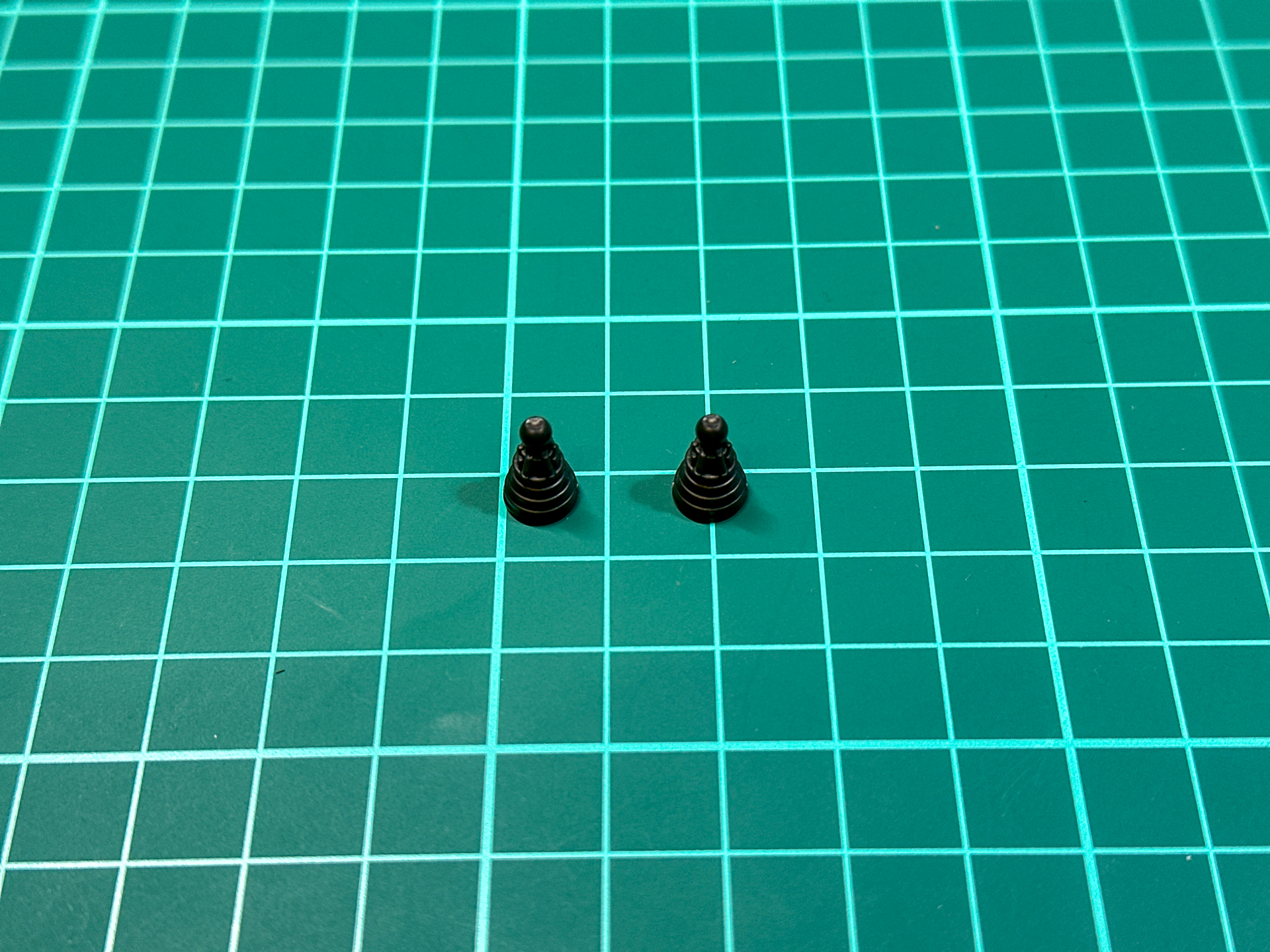 切り離したブースタ。ノズルが一口のシンプルなデザインです。