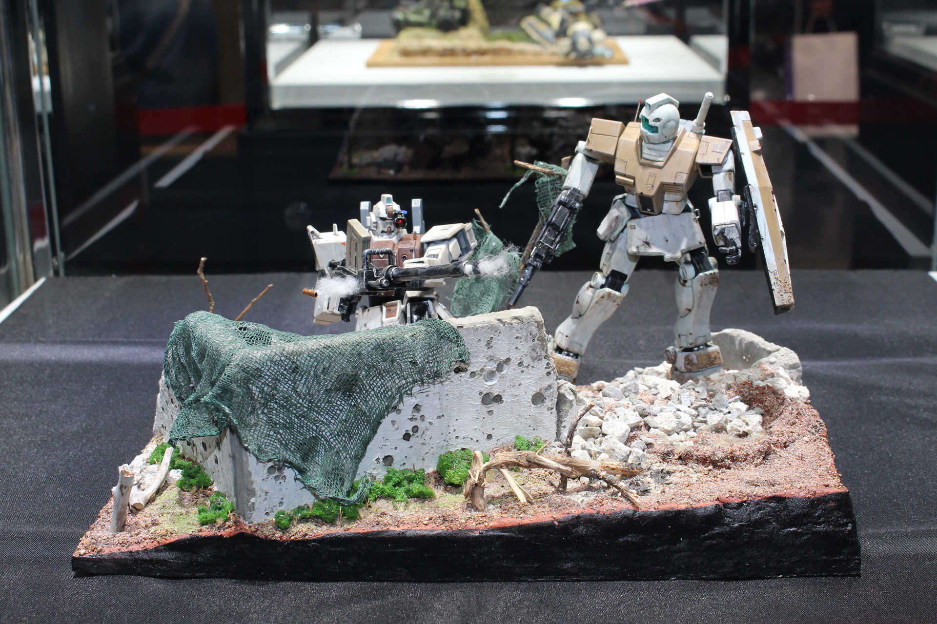 最前線／nana／HGUC 1/144 陸戦型ガンダム他