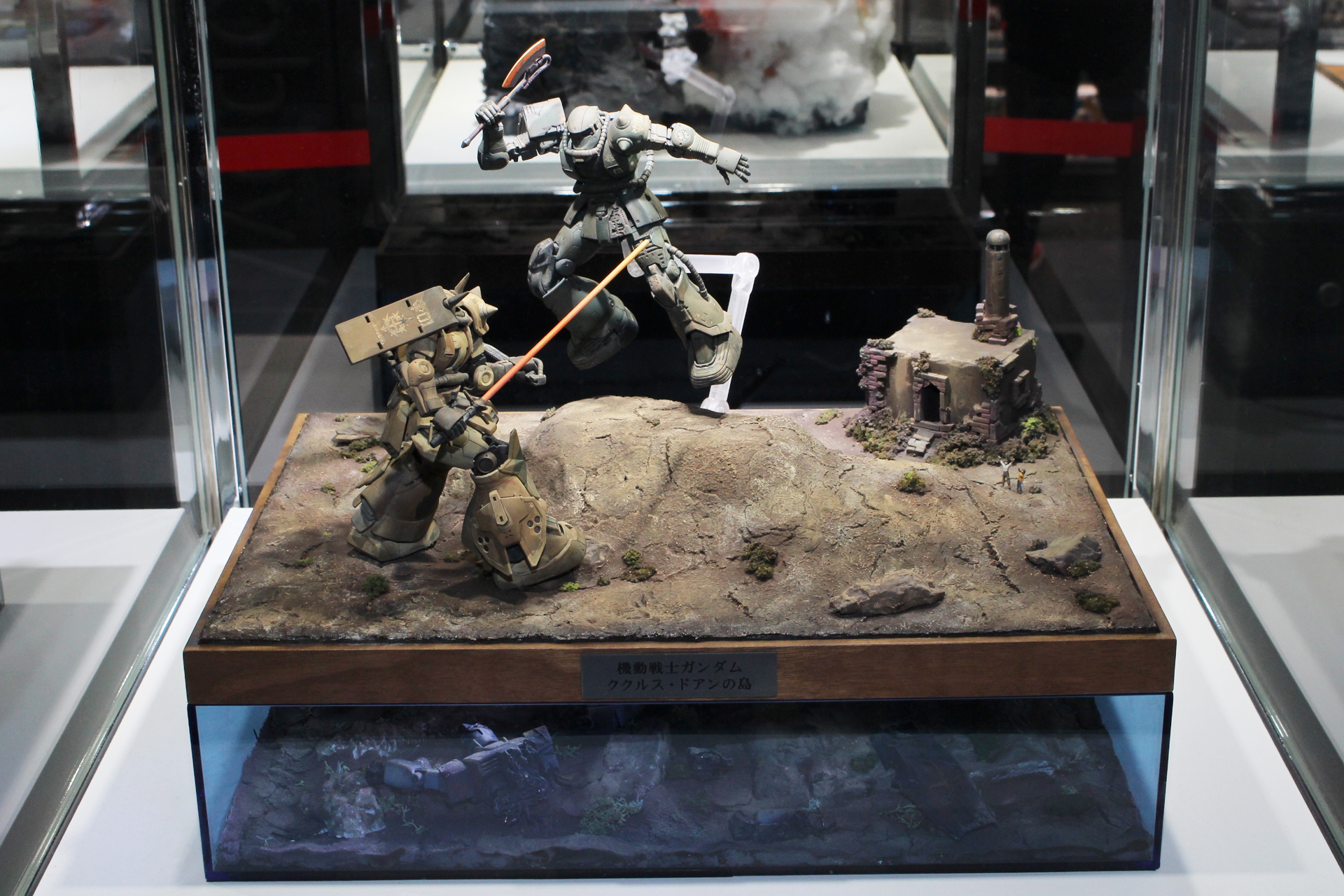 機動戦士ガンダム　ククルス・ドアンの島／天狼(C)ルイス／HG 1/144 ドアン専用ザク他