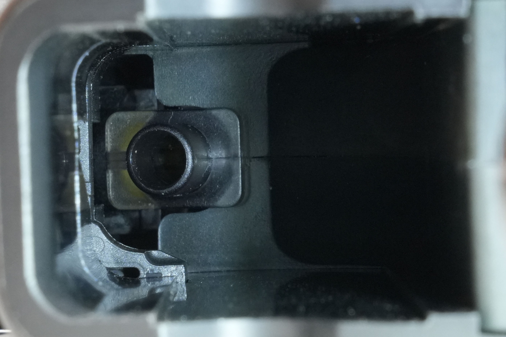 マガジンハウジング内部