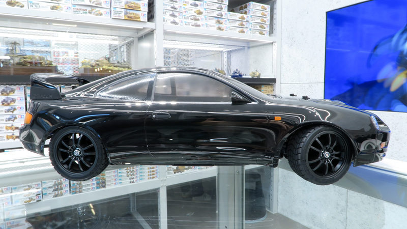 タミヤプラモデルファクトリー東京では2025年1月26日までTAMIYA TOKYO RC CAR FESを開催中。タミヤRCヒストリー展示など、RCを記念した様々なコンテンツを楽しむことができる