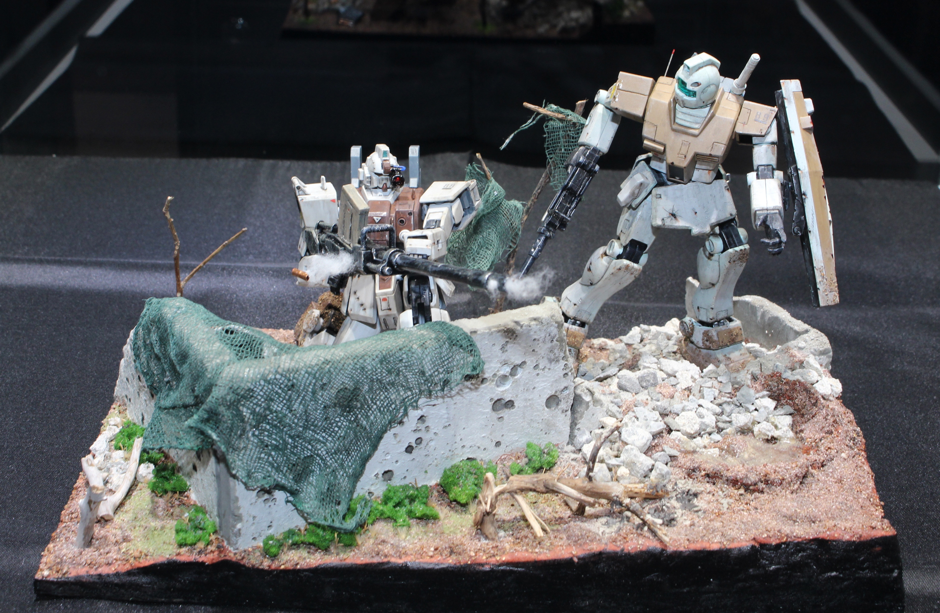 最前線／nana／HGUC 1/144 陸戦型ガンダム他