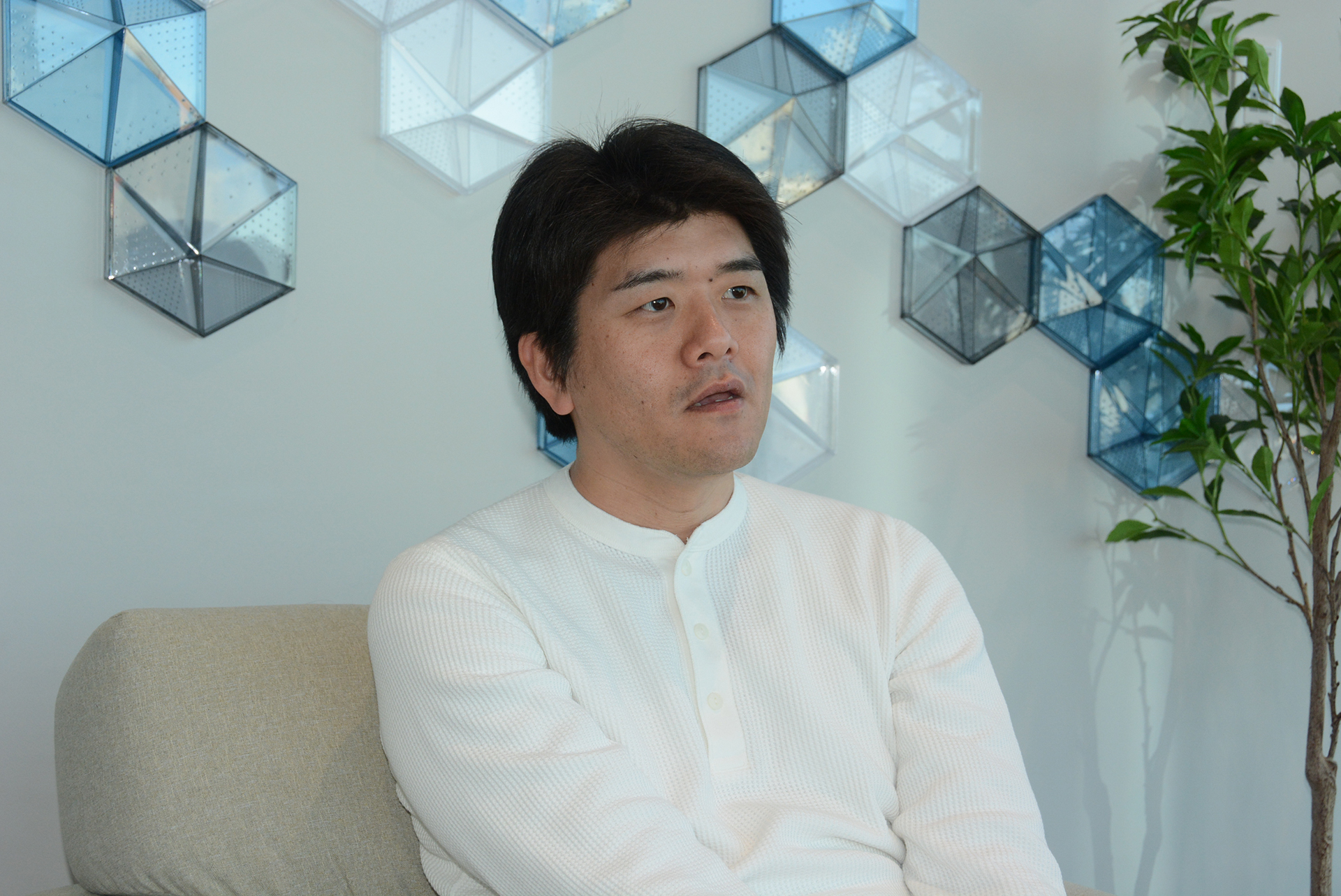 冗談を交えながら話す寺野氏の言葉からは「面白さ」を追求する真摯さも強く感じる