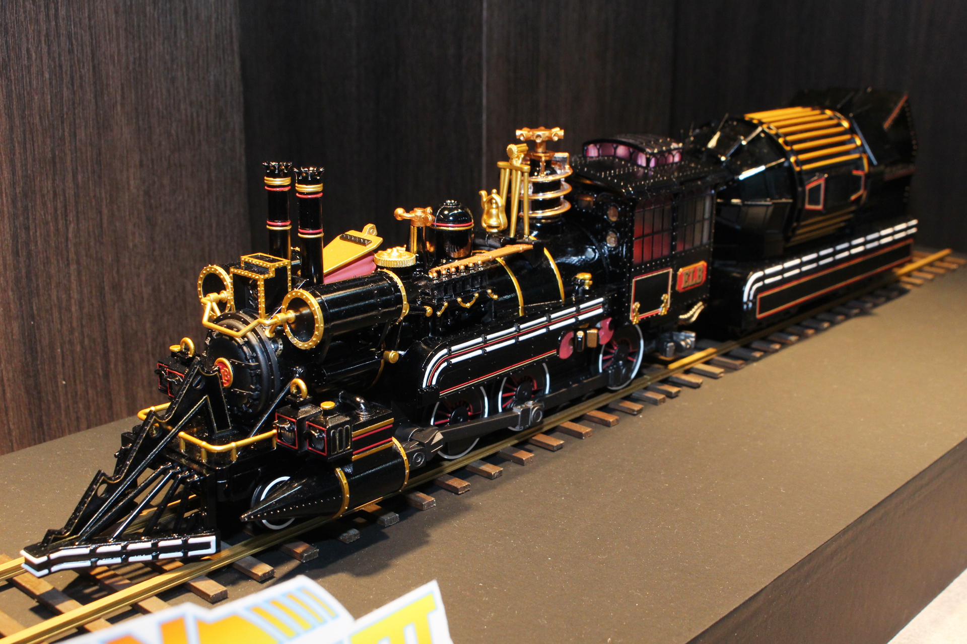写真はTAMASHII NATION 2024で参考出展されていた「超合金TIME TRAIN（仮）」の試作モデル。これから詳細が明かされるという