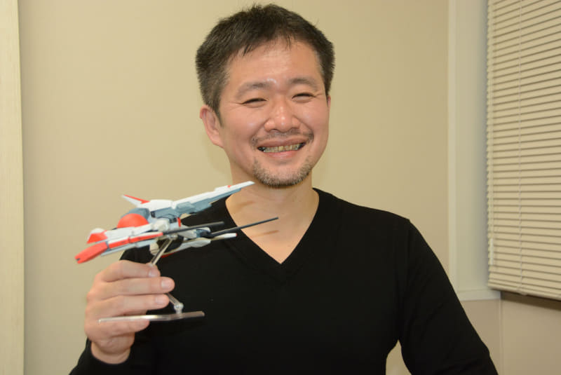 田中ヒロ氏は現在はグッドスマイルカンパニーで「メカスマ」を立ち上げ、「MODEROID」など様々な商品を積極的に生み出している。写真は2020年のインタビュー時のもの