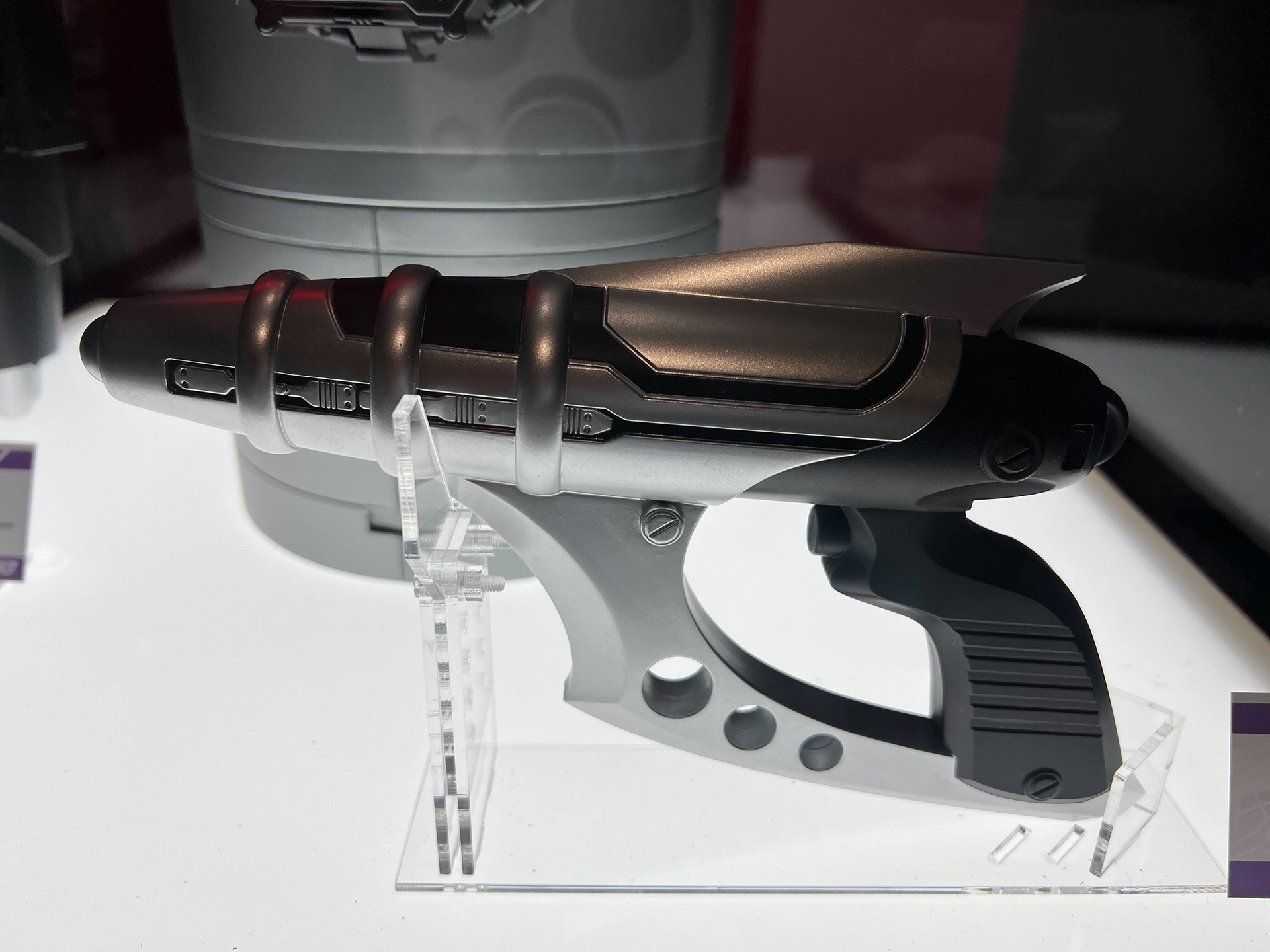 武器の「スーパーガン」もアレンジされている