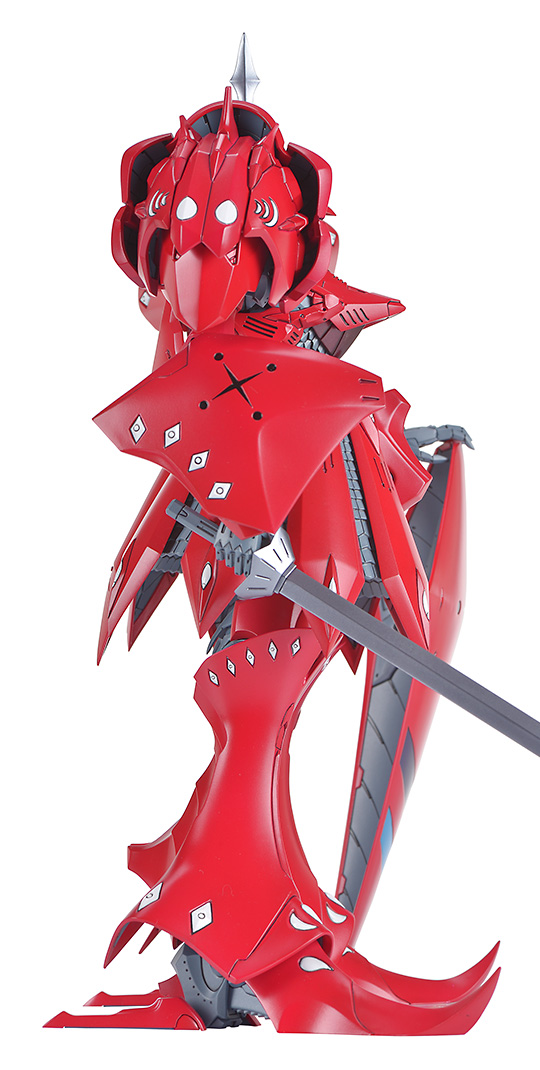 肩アーマーもF型では鉤爪のような外苑パーツまでが標準装備だが、アトキ戦のラルゴ騎では軽量化のために外されていた