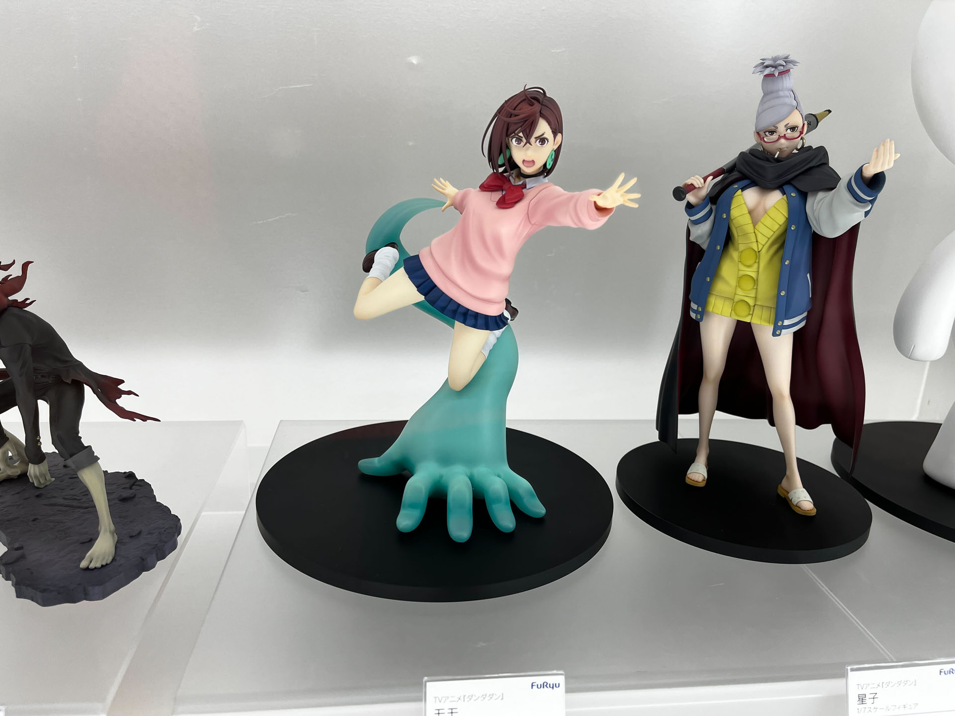 「モモ　1/7スケールフィギュア」、2025年10月発売、価格は23,100円