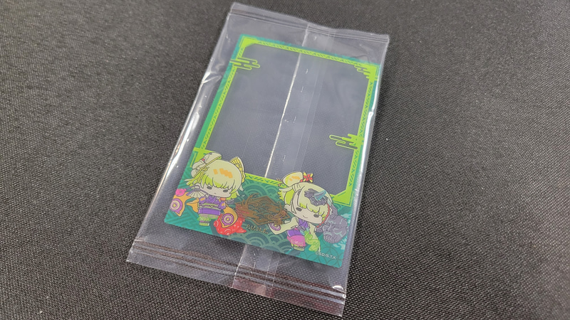 2種類のモンスターが可愛く並んだデザインの「特製クリアカード」。今回チョイスされたモンスター同士の関係性が見えたり、設定的にエモを感じ取れたりとテーマのファン的にとても美味しいアイテムだ