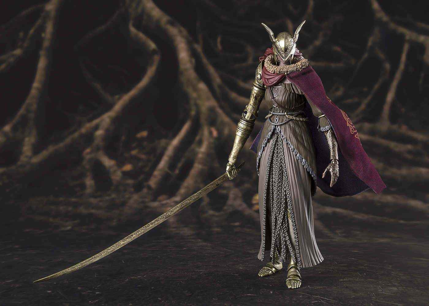 「S.H.Figuarts ミケラの刃、マレニア」、アクションRPG『ELDEN RING』の裏ボスと言えるマレニアをアクションフィギュアで表現